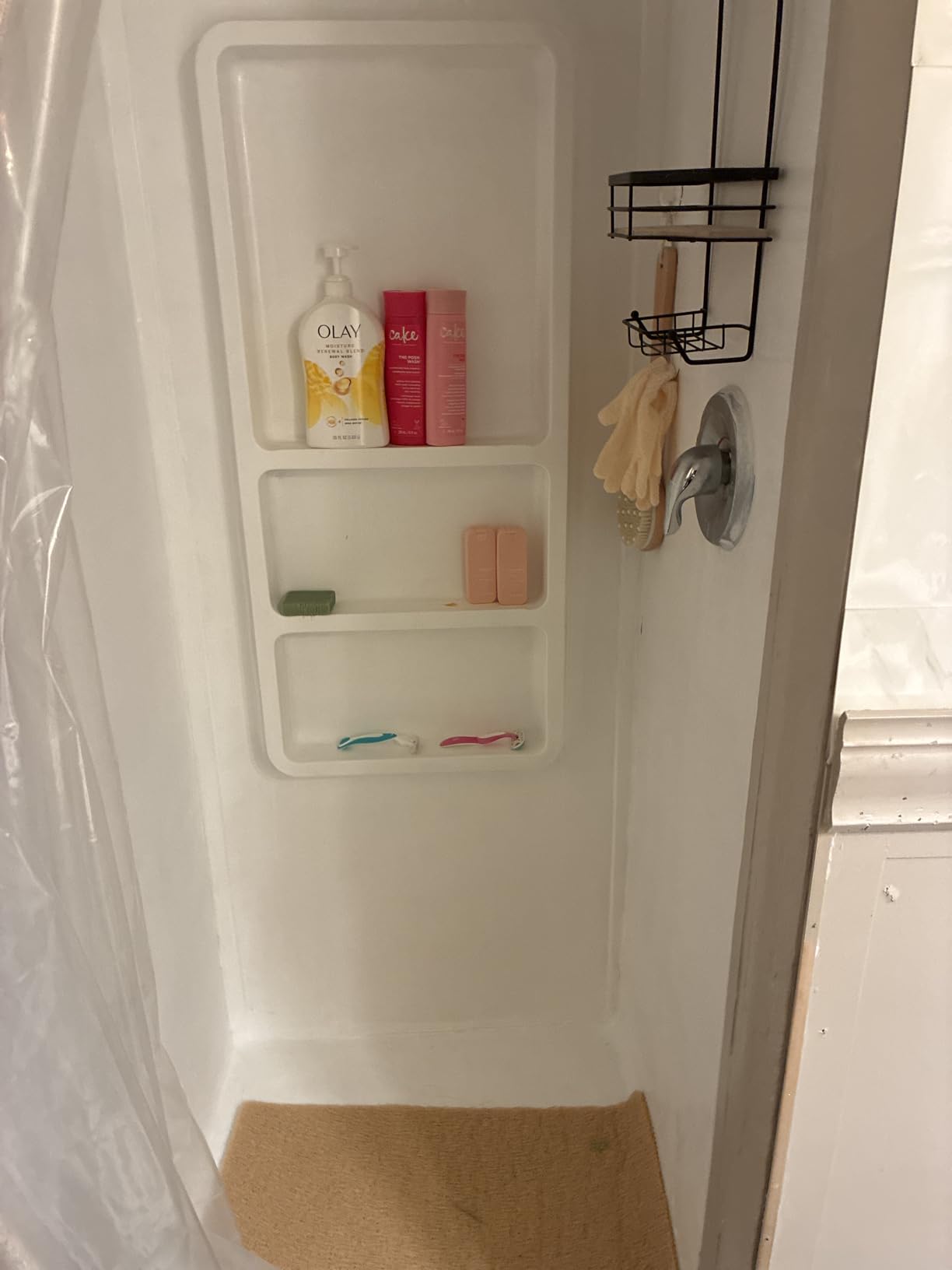 Tub and Tile Paint 16.5 oz, Tub and Tile Refinishing Kit with Hardener, Tub Refinishing Kit Water Based & Low Odor, Sink Paint for Bathroom Kitchen, Semi-Gloss White, 25-30sq.ft Customer Review Tub and Tile Paint 16.5 oz, Tub and Tile Refinishing Kit with Hardener, Tub Refinishing Kit Water Based & Low Odor, Sink Paint for Bathroom Kitchen, Semi-Gloss White, 25-30sq.ft - Customer Photo 2