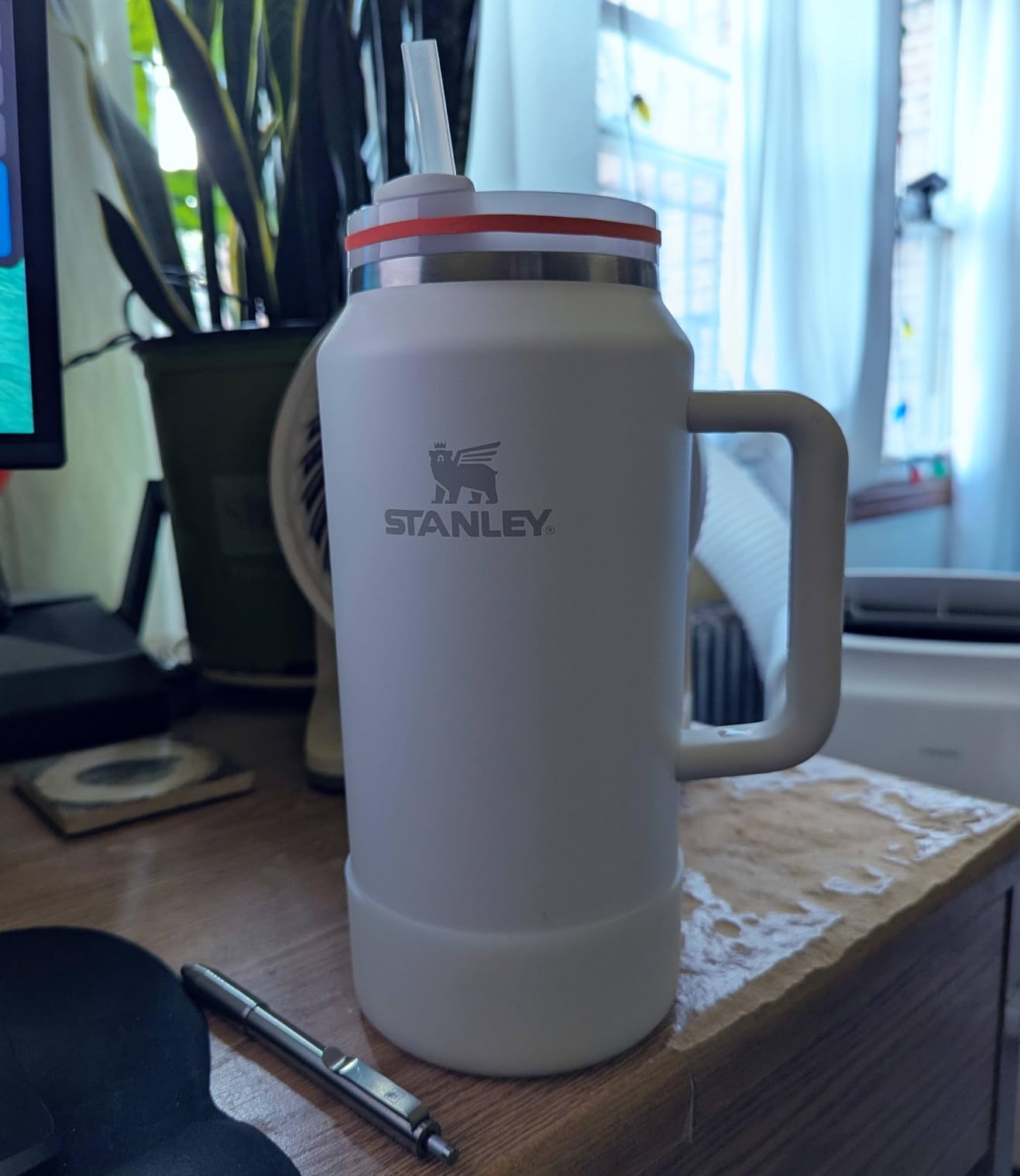 STANLEY Quencher H2.0 Tumbler with Handle and Straw 30 oz | Flowstate 3-Position Lid | Cup Holder Compatible for Travel | Insulated Stainless Steel Cup | BPA-Free | Cream 2.0 Customer Review STANLEY Quencher H2.0 Tumbler with Handle and Straw 30 oz | Flowstate 3-Position Lid | Cup Holder Compatible for Travel | Insulated Stainless Steel Cup | BPA-Free | Cream 2.0 - Customer Photo 2