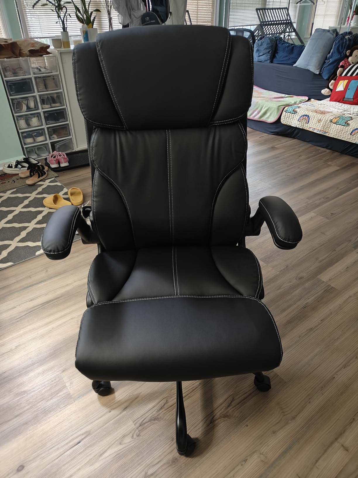 Office Chair, Ergonomic Big and Tall Computer Desk Chairs, Executive Breathable Leather Chair with Adjustable Flip-up Armrests, Lumbar Support Swivel PC Chair with Rocking Function Customer Review Office Chair, Ergonomic Big and Tall Computer Desk Chairs, Executive Breathable Leather Chair with Adjustable Flip-up Armrests, Lumbar Support Swivel PC Chair with Rocking Function - Customer Photo 1