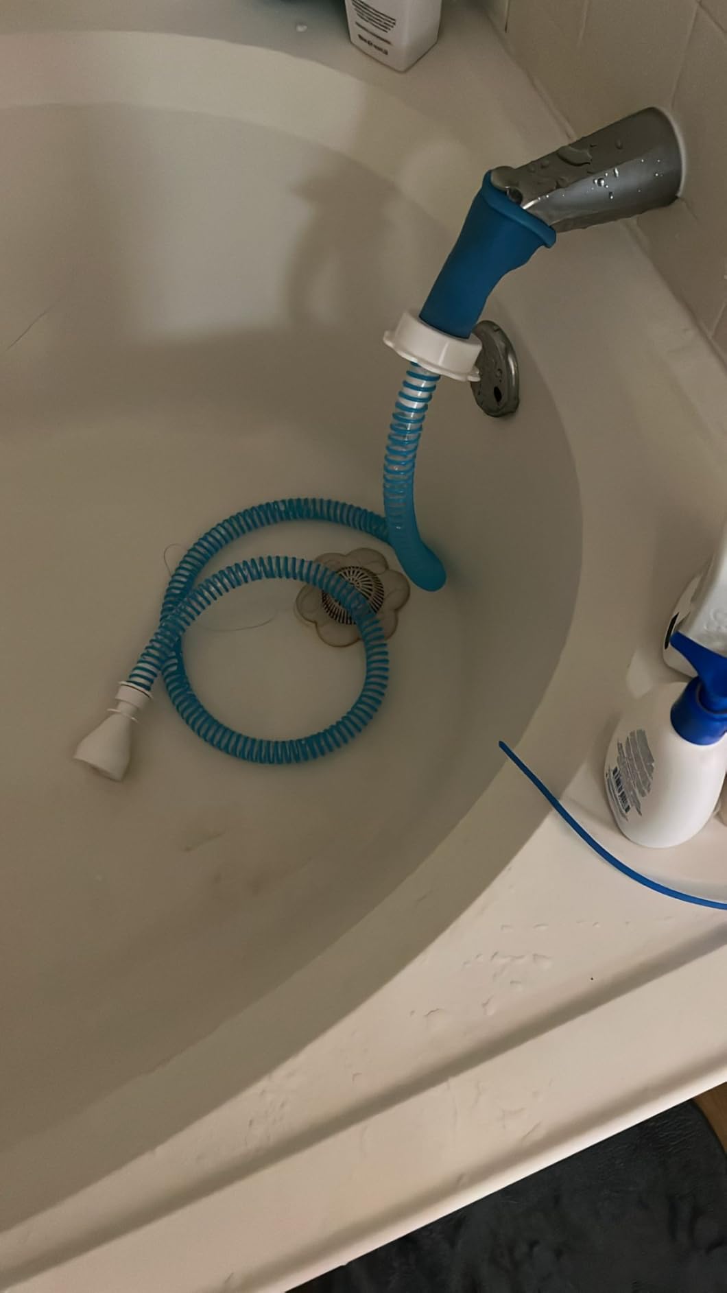 Rinseroo Slip-On Bathtub Faucet Sprayer Attachment. Ultra-Flex Dog Shower Adapter Portable With Pet Showerhead Customer Review Rinseroo Slip-On Bathtub Faucet Sprayer Attachment. Ultra-Flex Dog Shower Adapter Portable With Pet Showerhead - Customer Photo 2
