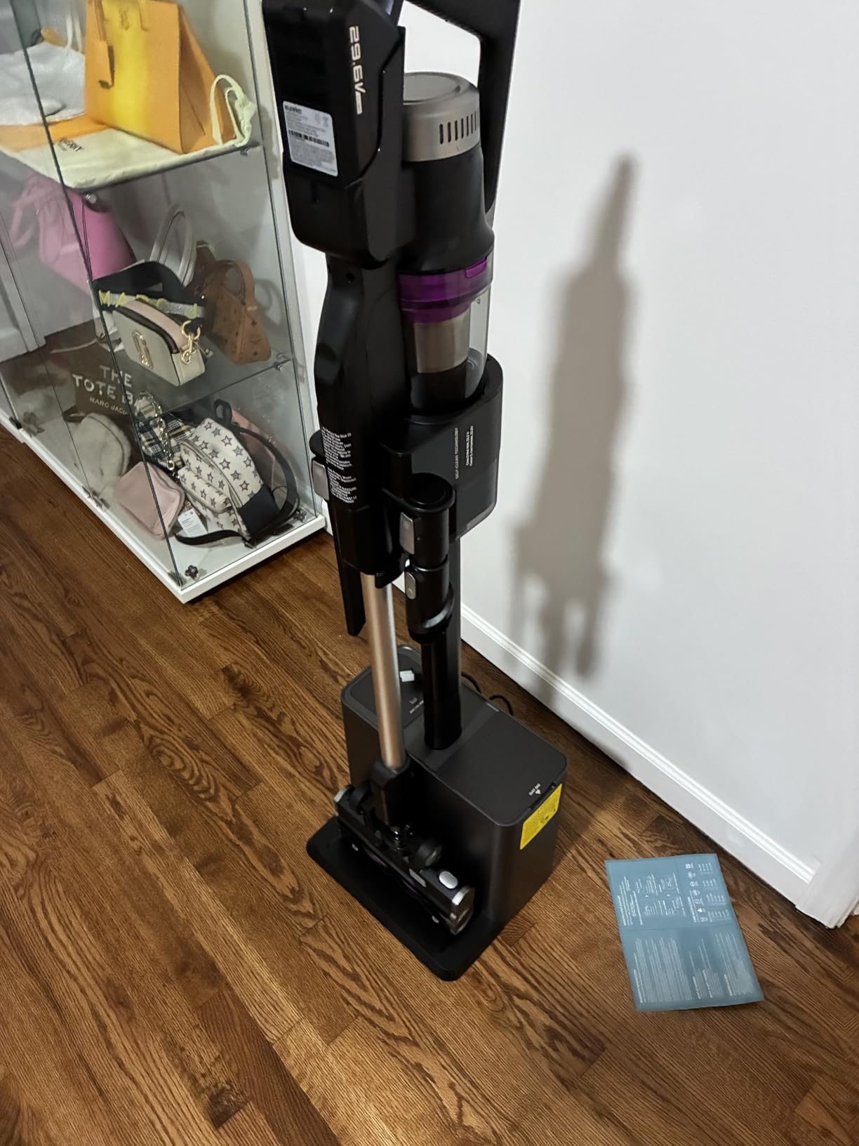 Eureka RapidClean Pro NEC280TL Cordless Stick Vacuum Cleaner – Lightweight 5.3 lbs, 40-Min Runtime, LED Headlights, 3 Power Modes, Ideal for Pet Hair, Hard Floors & Carpets Customer Review Eureka RapidClean Pro NEC280TL Cordless Stick Vacuum Cleaner – Lightweight 5.3 lbs, 40-Min Runtime, LED Headlights, 3 Power Modes, Ideal for Pet Hair, Hard Floors & Carpets - Customer Photo 1