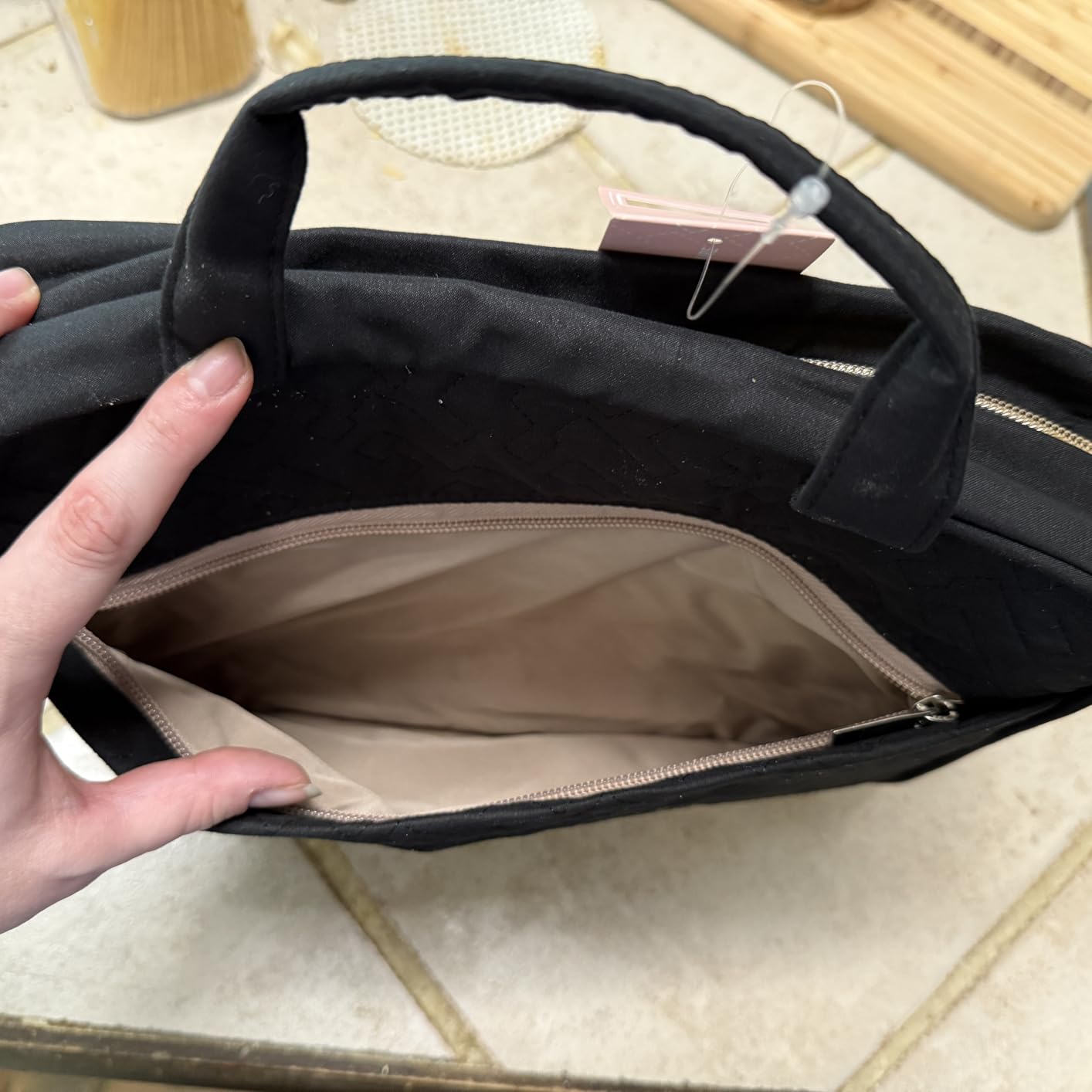 NISHEL Travel Toiletry Bag for women, Portable Hanging Organizer for Travel-Sized Shampoo, Conditioner, Brushes Set, makeup Accessories, Medium Size, Pink Customer Review NISHEL Travel Toiletry Bag for women, Portable Hanging Organizer for Travel-Sized Shampoo, Conditioner, Brushes Set, makeup Accessories, Medium Size, Pink - Customer Photo 1