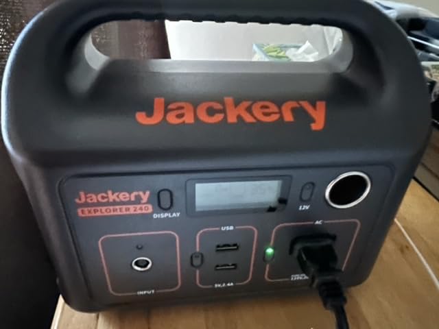 Jackery Solar Generator 240 v2 and 40W Mini Solar Panel, 256Wh LiFePO4 Battery, 300W AC & 100W USB-C Output, Ultra Fast Solar Charging for Outdoors, Camping, Travel & Emergencies Customer Review Jackery Solar Generator 240 v2 and 40W Mini Solar Panel, 256Wh LiFePO4 Battery, 300W AC & 100W USB-C Output, Ultra Fast Solar Charging for Outdoors, Camping, Travel & Emergencies - Customer Photo 1