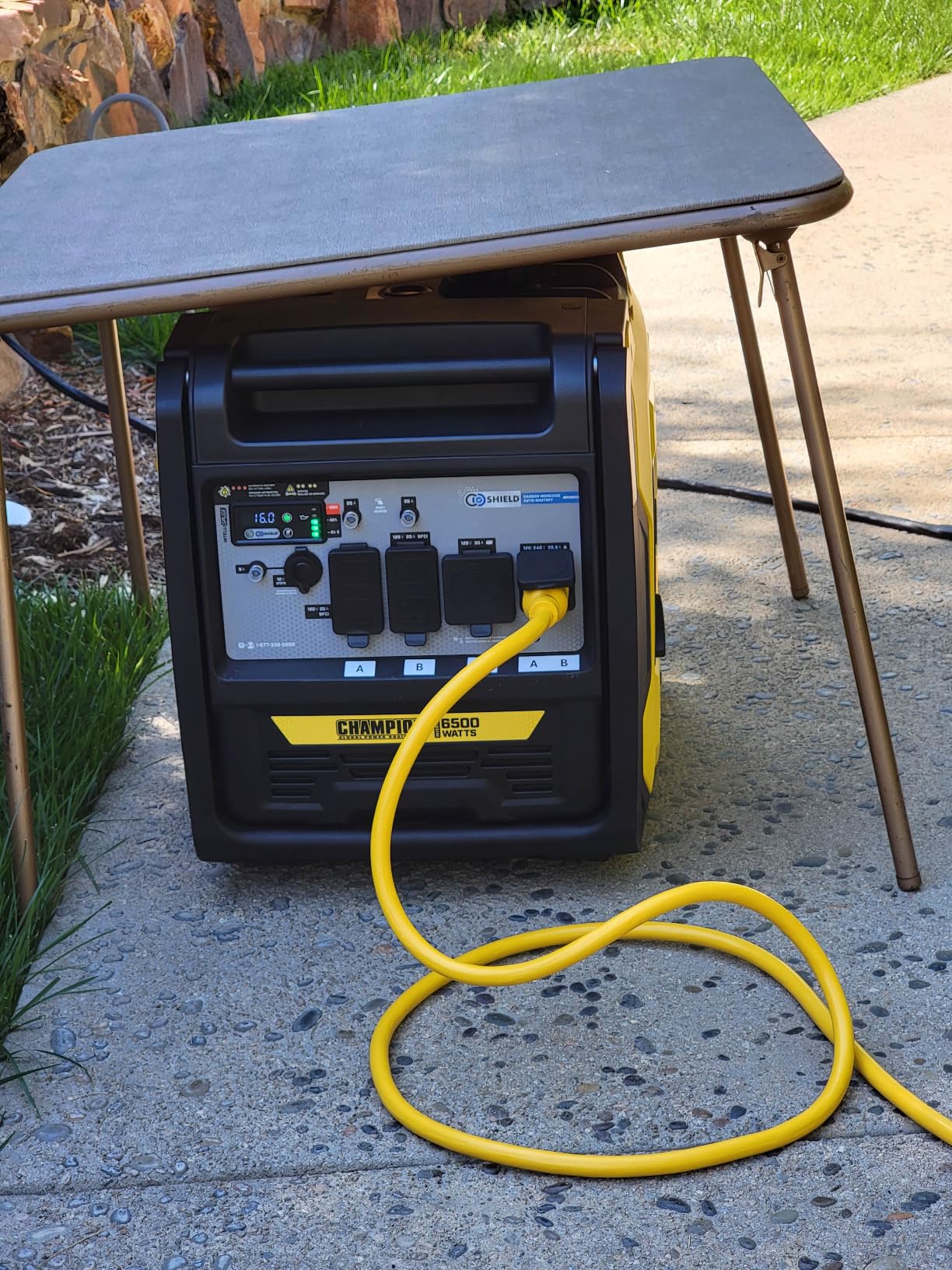 Champion Power Equipment 6500-Watt RV Ready Portable Inverter Generator with Quiet Technology and CO Shield Customer Review Champion Power Equipment 6500-Watt RV Ready Portable Inverter Generator with Quiet Technology and CO Shield - Customer Photo 1