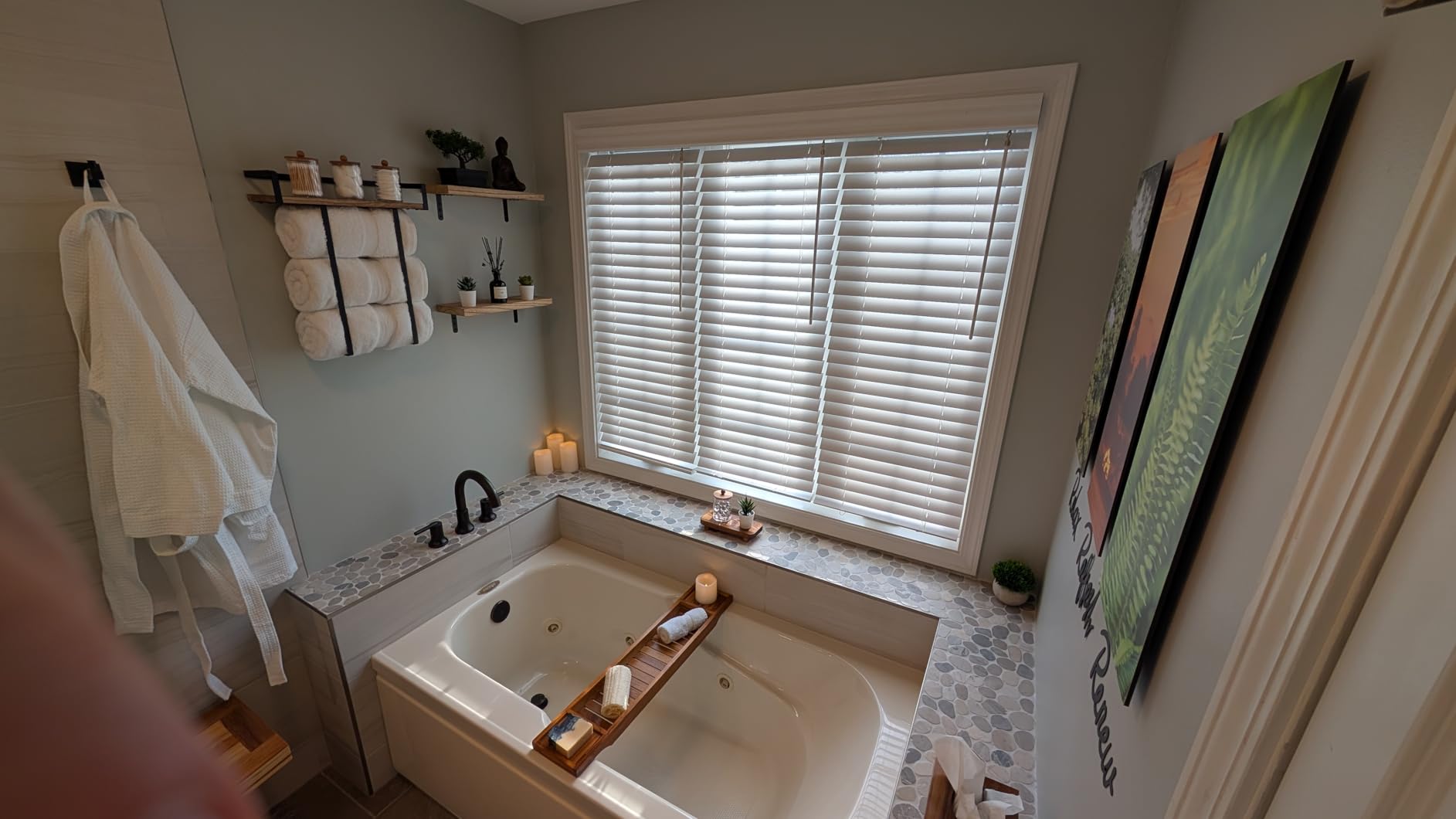 VaeFae Teak Bathtub Tray, Wooden Bath Caddy for Bathtub, Bath Tub Wood Table for Tub Customer Review VaeFae Teak Bathtub Tray, Wooden Bath Caddy for Bathtub, Bath Tub Wood Table for Tub - Customer Photo 2
