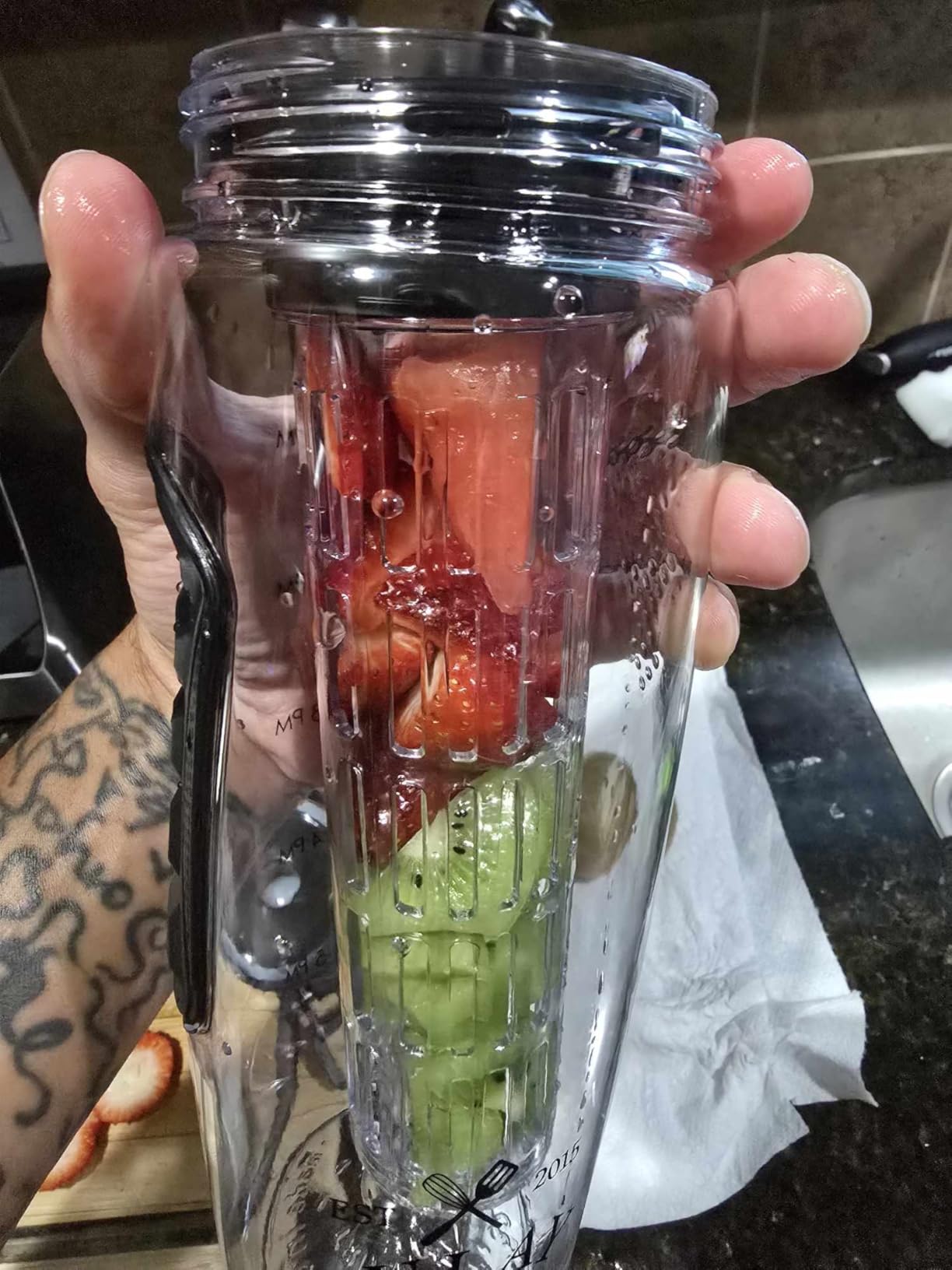 Zulay Fruit Infuser Water Bottle - 34oz - Leakproof With Full-Length Infusion Rod - Men Women's Ideal Fitness Gift Or For Gym, Camping Customer Review Zulay Fruit Infuser Water Bottle - 34oz - Leakproof With Full-Length Infusion Rod - Men Women's Ideal Fitness Gift Or For Gym, Camping - Customer Photo 2