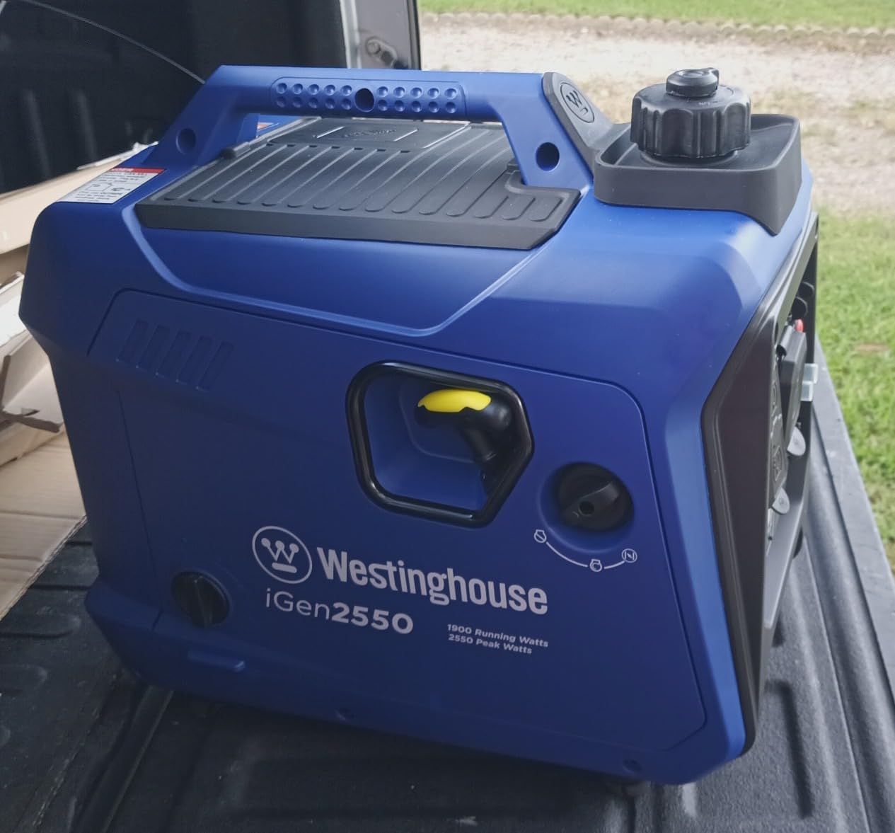 Westinghouse 2550 Peak Watt Super Quiet & Lightweight Portable Inverter Generator, RV Ready 30A Outlet, Gas Powered, Parallel Capable, Long Run Time,Blue - Customer Photo 1