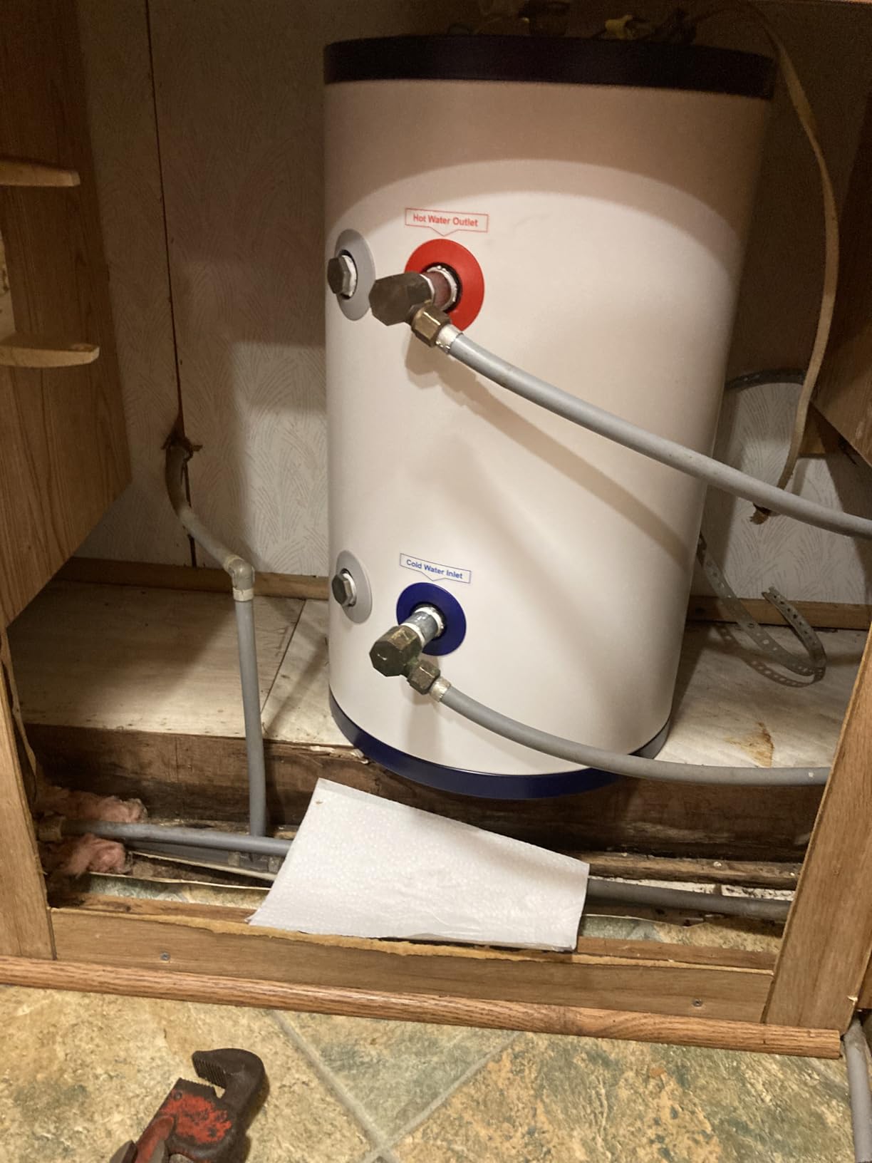 ThermoMate Tank Water Heater Electric, 18 Gallon Small Point of Use Residential Hot Water Heater for Washing & Shower, 120Volt 1500W Compact, Adjustable Thermostat, UL Listed Customer Review ThermoMate Tank Water Heater Electric, 18 Gallon Small Point of Use Residential Hot Water Heater for Washing & Shower, 120Volt 1500W Compact, Adjustable Thermostat, UL Listed - Customer Photo 1