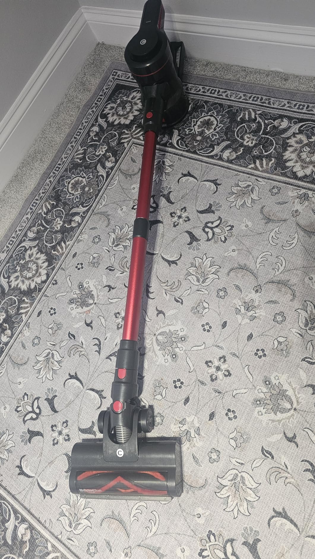 Cordless Vacuum Cleaner, Stick Vacuum with Powerful Suction, 45Mins Runtime Vacuum Cleaners for Home, Anti-tangle and 1.5L Dust Cup, 6 in 1 Lightweight Vacuum for Hardwood Floor Carpet Pet Hair - Customer Photo 1