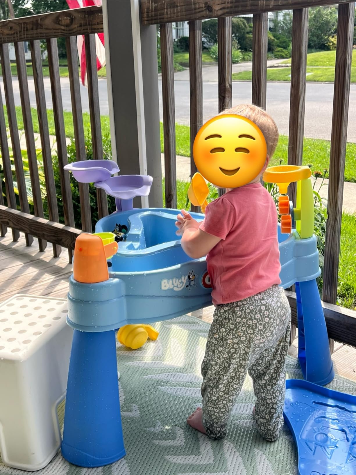 Little Tikes Bluey Water Table with 6 Accessories & Characters - Full Set (727382) Customer Review Little Tikes Bluey Water Table with 6 Accessories & Characters - Full Set (727382) - Customer Photo 2