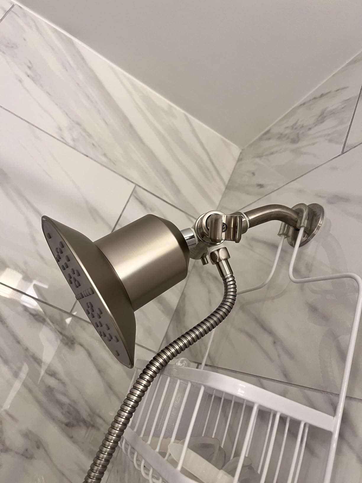 Afina Filtered Shower Head - High Pressure Rain Shower System - Removes 99% Chlorine, Heavy Metal & Chemicals - Water Filter for Hard Water - Bathroom Accessories & House Essentials - Black Showerhead Customer Review Afina Filtered Shower Head - High Pressure Rain Shower System - Removes 99% Chlorine, Heavy Metal & Chemicals - Water Filter for Hard Water - Bathroom Accessories & House Essentials - Black Showerhead - Customer Photo 2