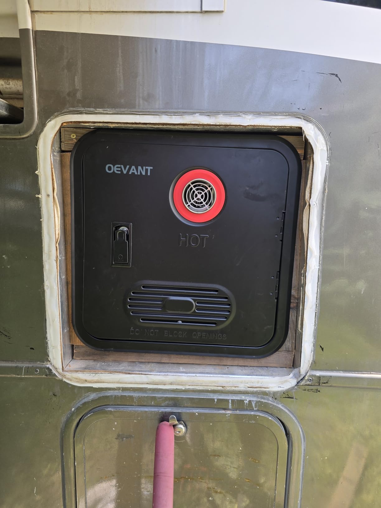 RV Tankless Water Heater,55,000 BTU RV Instant Water Heater with Remote Controller,16x16 inch Door&Front Water Outlet,Propane Gas, DC 12V, CSA Certificated,Compatible with All RVs-White Customer Review RV Tankless Water Heater,55,000 BTU RV Instant Water Heater with Remote Controller,16x16 inch Door&Front Water Outlet,Propane Gas, DC 12V, CSA Certificated,Compatible with All RVs-White - Customer Photo 1