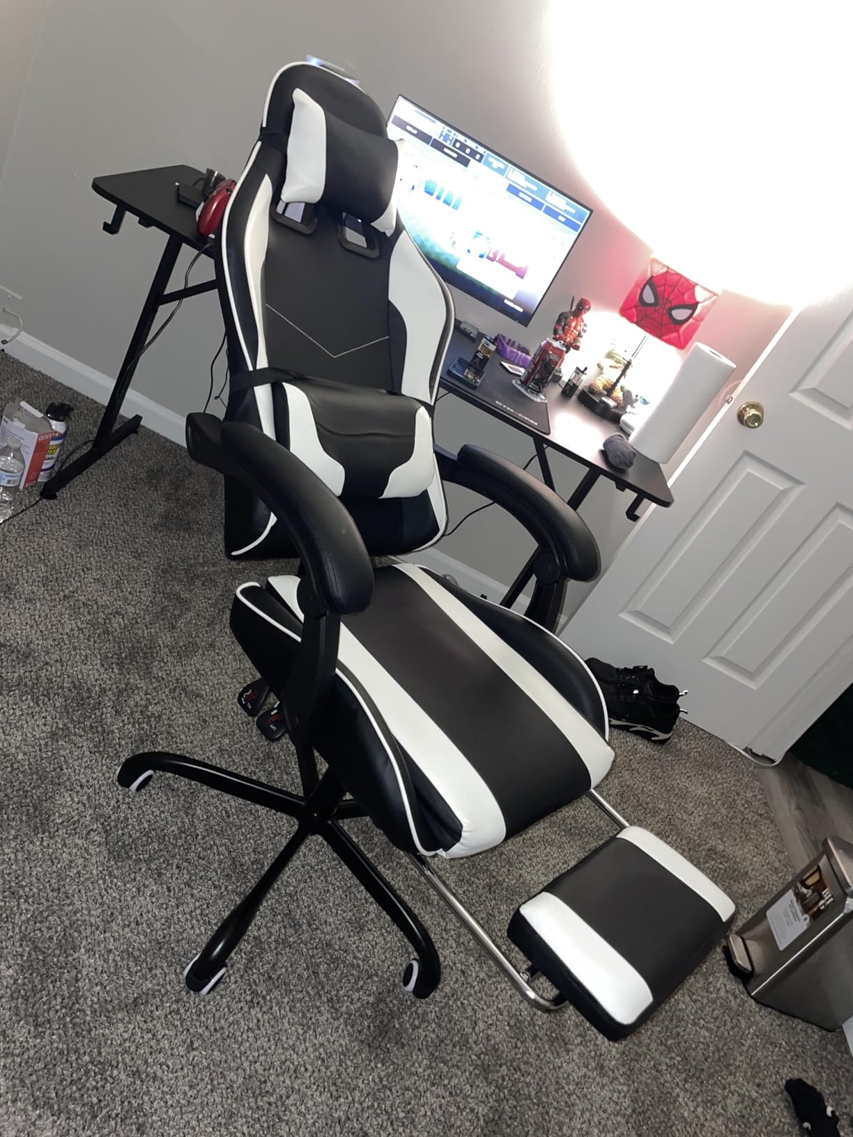 Homall Gaming Chair, Video Game Chair with Footrest and Massage Lumbar Support, Ergonomic Computer Chair Height Adjustable with Swivel Seat and Headrest (Dark Black) Customer Review Homall Gaming Chair, Video Game Chair with Footrest and Massage Lumbar Support, Ergonomic Computer Chair Height Adjustable with Swivel Seat and Headrest (Dark Black) - Customer Photo 2