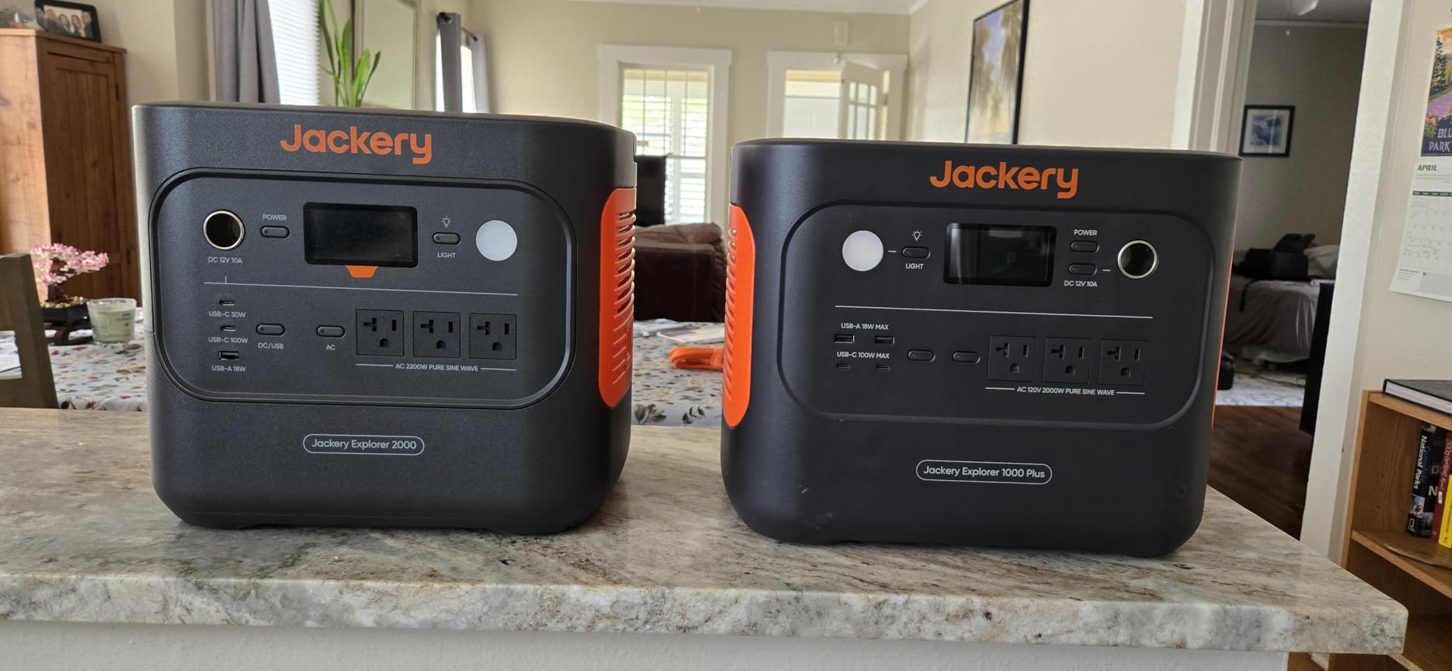 Jackery Solar Generator 2000 v2 with 2x200W Solar Panels, 2042Wh/2200W LiFePo4 Portable Power Station, 20ms UPS Home Backup, USB-C PD 100W Fast Charging for Power Outages, Emergencies, Camping & RVing Customer Review Jackery Solar Generator 2000 v2 with 2x200W Solar Panels, 2042Wh/2200W LiFePo4 Portable Power Station, 20ms UPS Home Backup, USB-C PD 100W Fast Charging for Power Outages, Emergencies, Camping & RVing - Customer Photo 4
