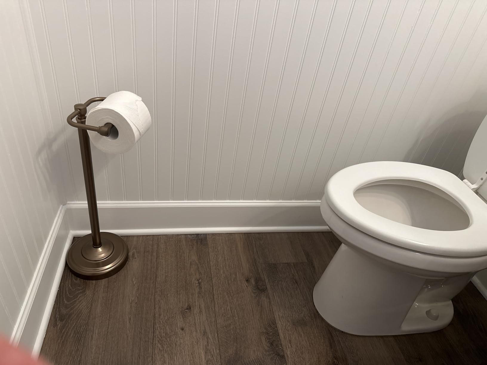 Toilet Paper Holder Stand, Brushed Brass Toilet Paper Holder Free Standing, Post Pivoting Design & Stable Weighted Base SUS304 Stainless Steel for Bathroom(Mega Roll) Customer Review Toilet Paper Holder Stand, Brushed Brass Toilet Paper Holder Free Standing, Post Pivoting Design & Stable Weighted Base SUS304 Stainless Steel for Bathroom(Mega Roll) - Customer Photo 3