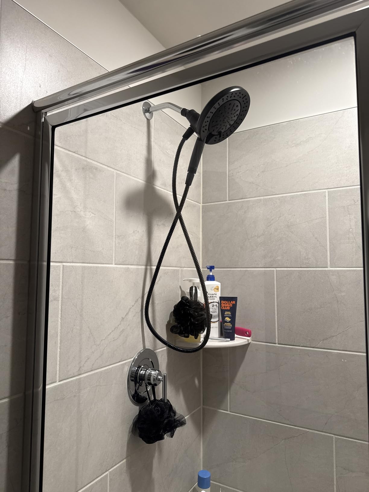 Delta 6-Setting In2ition 2-in-1 Dual Shower Head with Handheld High Pressure ProClean Spray, Matte Black Detachable Shower Head with Hose, 1.75 GPM Flow Rate, Matte Black 75655BL - Customer Photo 1