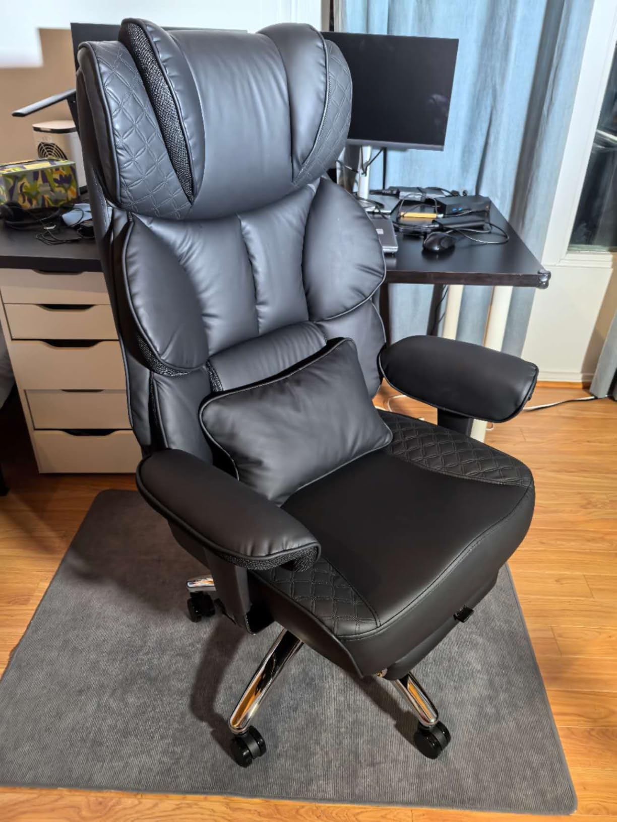 Office Desk Chair, Big and Tall Leather Gaming Chair with Footrest, Wide Ergonomic Comfy Executive High-Back Reclining Computer Chairs, Swivel Rolling Wheels and Padded Lumbar Support, Black Customer Review Office Desk Chair, Big and Tall Leather Gaming Chair with Footrest, Wide Ergonomic Comfy Executive High-Back Reclining Computer Chairs, Swivel Rolling Wheels and Padded Lumbar Support, Black - Customer Photo 4