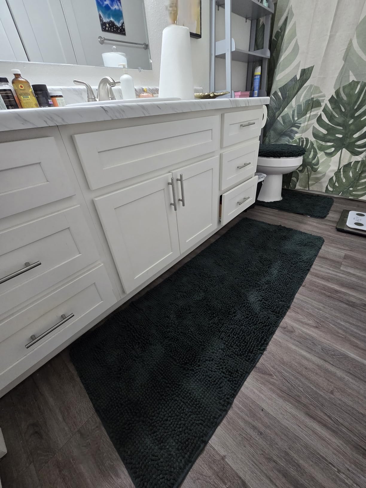 GORILLA GRIP Bathroom Rug Sets 3 Piece, Bath Mat Set and Oval Toilet Base with Rubber Backing, Plush Absorbent Shaggy Chenille Washable Mats, Includes 24x19.5, 24x17 and 30x20 Inch Rugs, Grey - Customer Photo 2