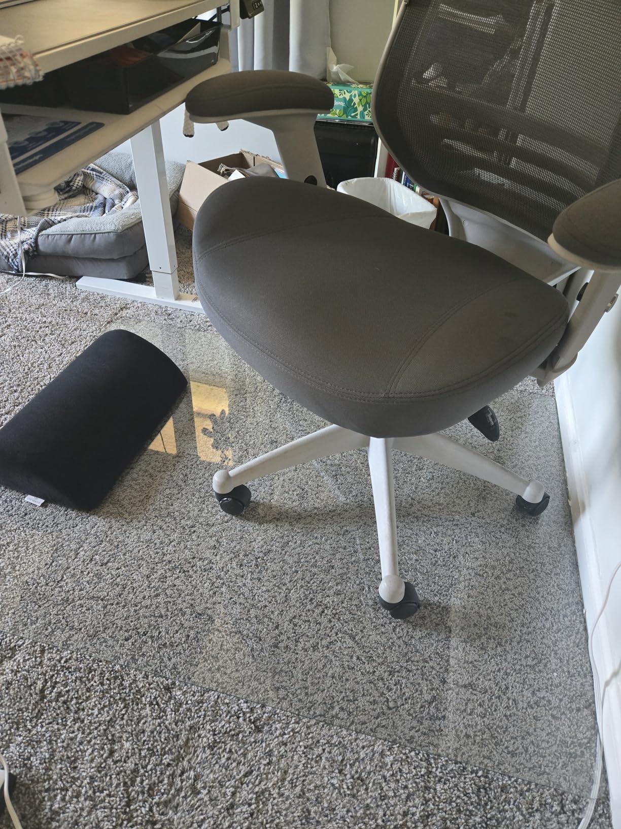 Koonmi Tempered Glass Chair Mat 36 Koonmi Tempered Glass Chair Mat 36