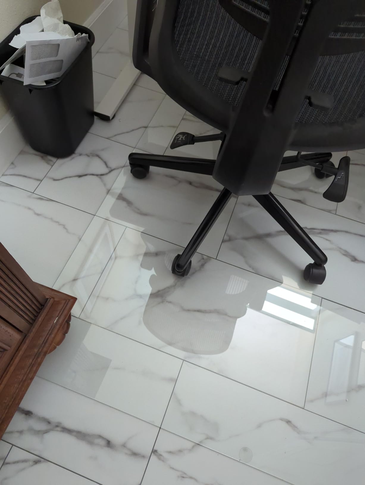 Koonmi Tempered Glass Chair Mat 36 Koonmi Tempered Glass Chair Mat 36