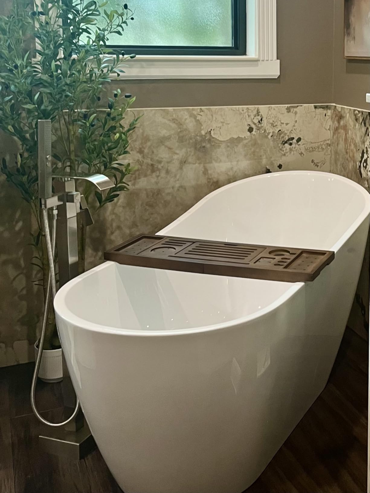 Teak Bathtub Tray | Adjustable Width Tray with Wine Holder, Tablet/Phone & Book Stand, Splash-Proof for Bath Time- Natural Customer Review Teak Bathtub Tray | Adjustable Width Tray with Wine Holder, Tablet/Phone & Book Stand, Splash-Proof for Bath Time- Natural - Customer Photo 1