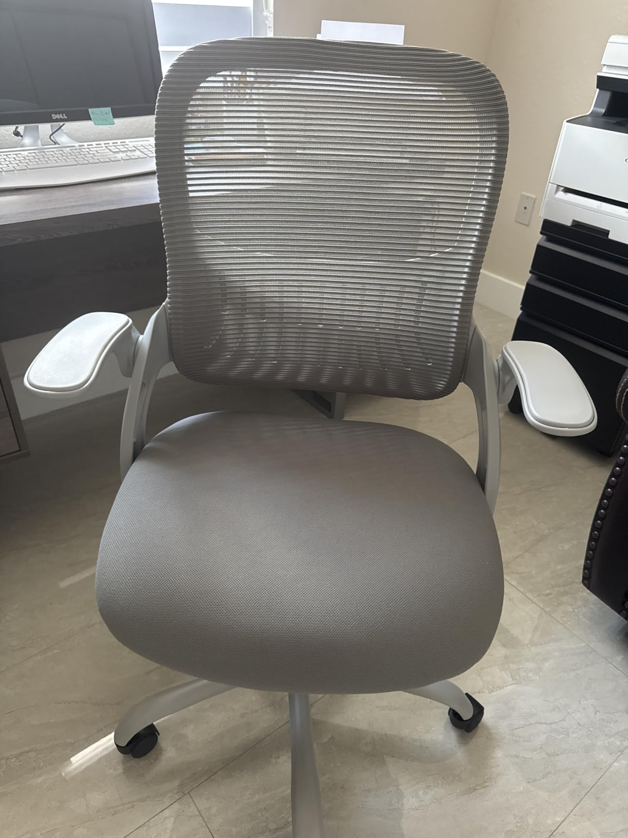 Sweetcrispy Office Computer Desk Chair, Ergonomic Mid-Back Mesh Rolling Work Swivel Task Chairs with Wheels, Comfortable Lumbar Support, Comfy Flip-up Arms for Home, Bedroom, Study, Student, Black Customer Review Sweetcrispy Office Computer Desk Chair, Ergonomic Mid-Back Mesh Rolling Work Swivel Task Chairs with Wheels, Comfortable Lumbar Support, Comfy Flip-up Arms for Home, Bedroom, Study, Student, Black - Customer Photo 1
