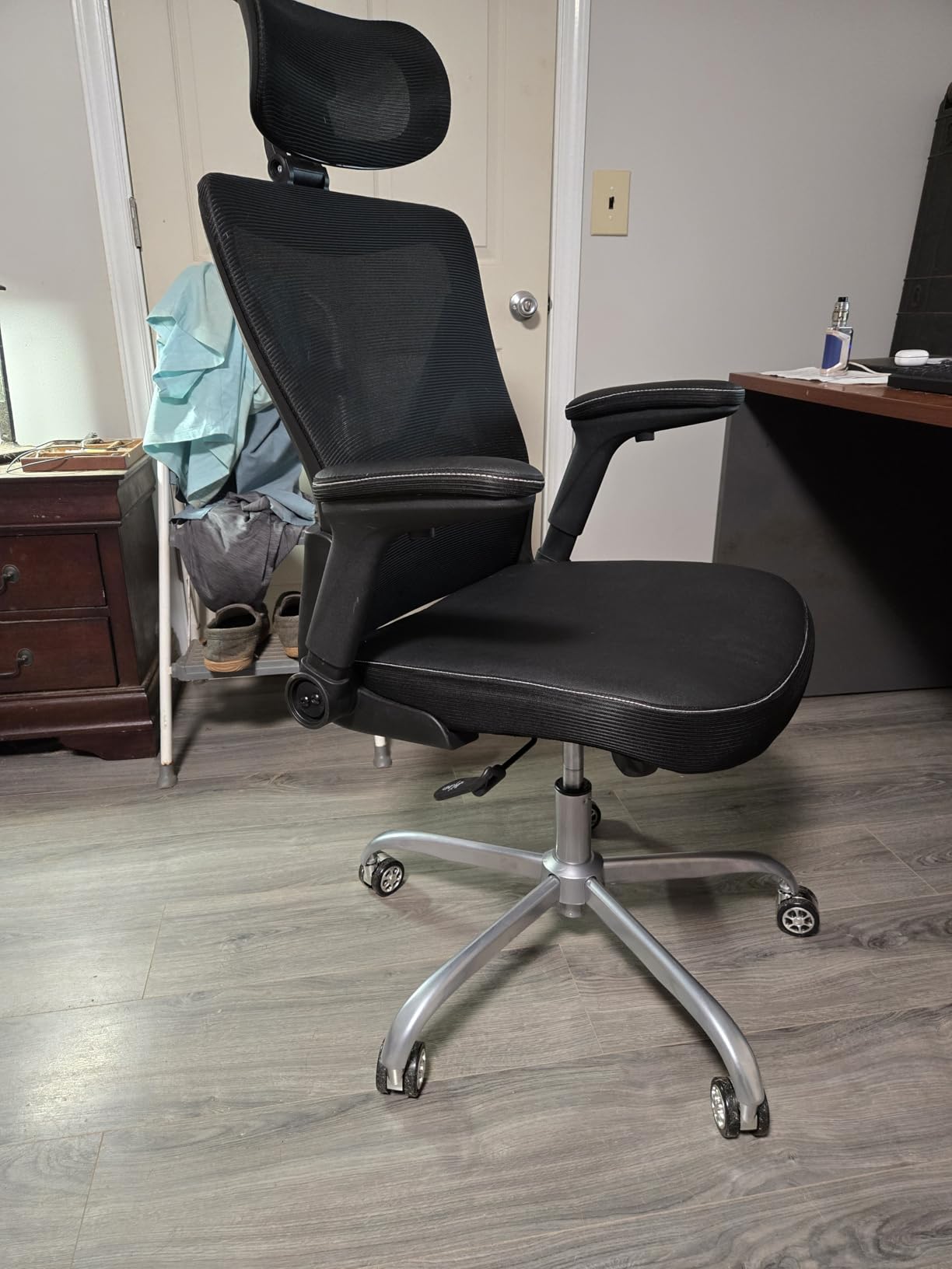 Ergonomic Office Chair-Computer X-Shaped Chair Mesh PU Leather with Adjustable Lumbar Support-Executive Desk Chair High Back with Headrest Flip-Up Arms for Long Hours (Black) - Customer Photo 1