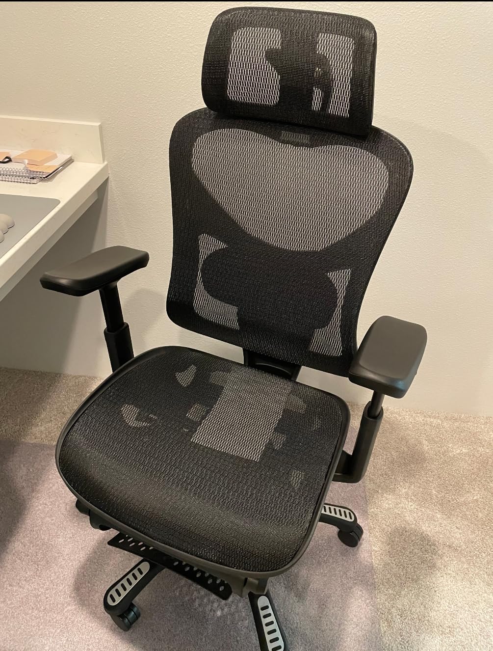 Ergonomic Office Chair, Mesh Desk Chair with Footrest, Adjustable Lumbar Support, 3D Armrest & Large Headrest, 3-Gear Tilt Recline, Stable Swivel Computer Gaming Chairs for Man Woman - Customer Photo 2