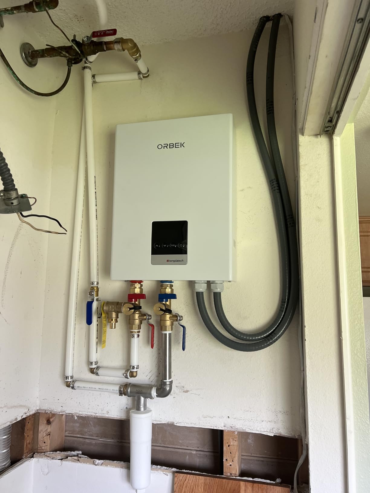 18kW Tankless Water Heater Electric, ORBEK Instant On Demand Hot Water Heater 240V, Up to 4.17 GPM, Supply for 2-3 Fixtures Simultaneously, within 1℉ Stable Temp, ETL Certified, Indoor Installation Customer Review 18kW Tankless Water Heater Electric, ORBEK Instant On Demand Hot Water Heater 240V, Up to 4.17 GPM, Supply for 2-3 Fixtures Simultaneously, within 1℉ Stable Temp, ETL Certified, Indoor Installation - Customer Photo 3