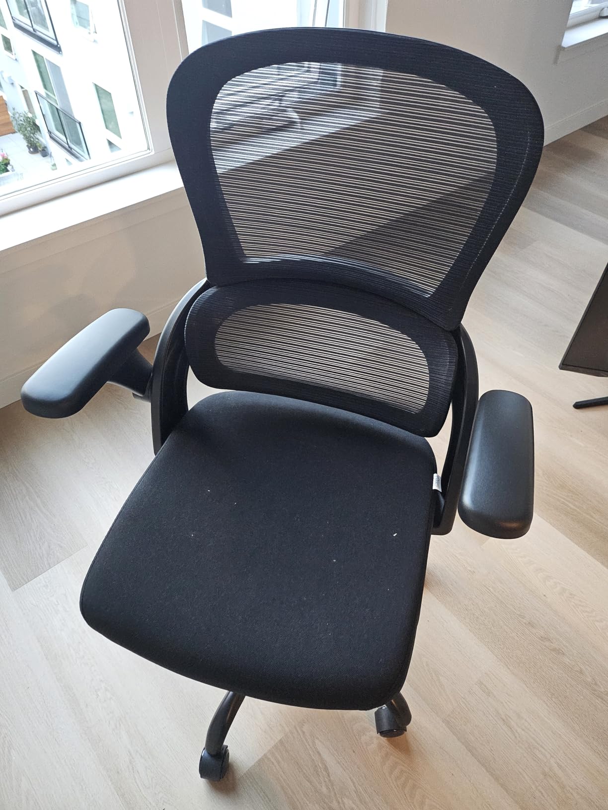 TRALT Office Chair - Ergonomic Office Chair with Back Support, Home Office Desk Chairs, 330lbs Wide Seat Big and Tall Office Chairs, Comfy Desk Chair for Work, Study, Office, Gaming (Black) Customer Review TRALT Office Chair - Ergonomic Office Chair with Back Support, Home Office Desk Chairs, 330lbs Wide Seat Big and Tall Office Chairs, Comfy Desk Chair for Work, Study, Office, Gaming (Black) - Customer Photo 1
