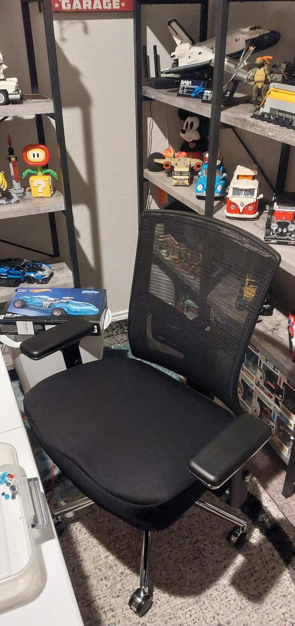 600lbs Big and Tall Office Chair,Oversized Ergonomic Breathable Mesh Desk Chair with W-Shape Thicken Seat Cushion,Computer Chair with Upgraded 4D Armrest,Lumbar Support for Heavy People All Day Customer Review 600lbs Big and Tall Office Chair,Oversized Ergonomic Breathable Mesh Desk Chair with W-Shape Thicken Seat Cushion,Computer Chair with Upgraded 4D Armrest,Lumbar Support for Heavy People All Day - Customer Photo 1
