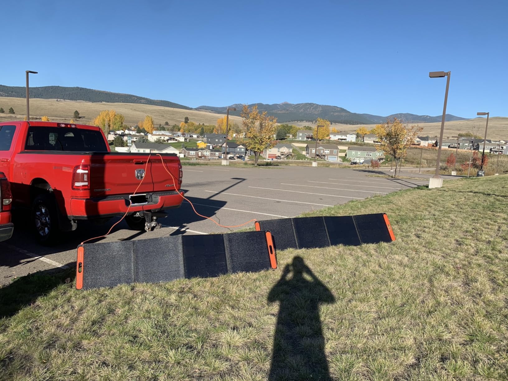 Jackery HomePower 3000 Portable Power Station with 2x 200W Solar Panels, 3600W (Surge 7200W) Output, 3072Wh LFP Battery Solar Generator, Essential Backup for Home Use, Power Outage, RV, Emergencies Customer Review Jackery HomePower 3000 Portable Power Station with 2x 200W Solar Panels, 3600W (Surge 7200W) Output, 3072Wh LFP Battery Solar Generator, Essential Backup for Home Use, Power Outage, RV, Emergencies - Customer Photo 5