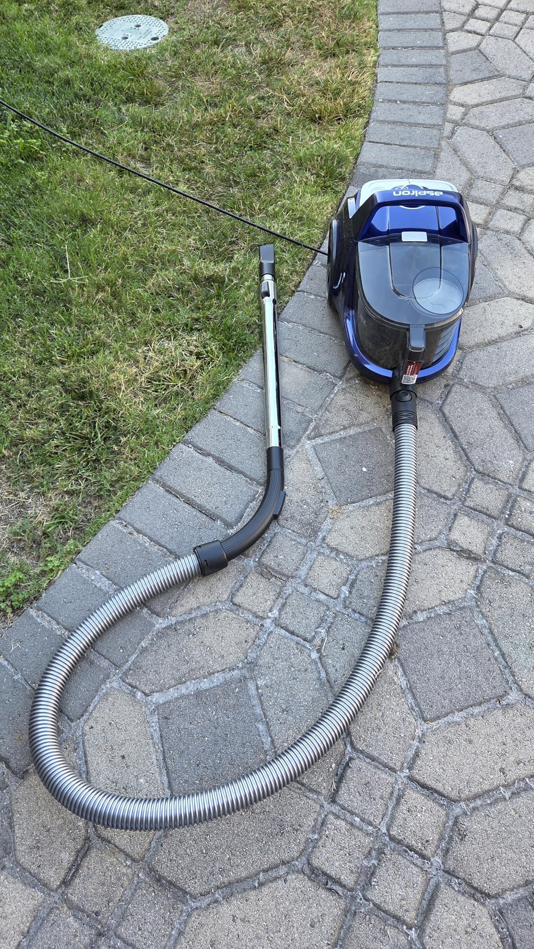 Aspiron Canister Vacuum, Upgraded 1600W Bagless Canister Vacuum Cleaner, Auto Cord Rewind, H13 HEPA Filter, 3.7Qt Large Capacity, 5 Tools for Hard Floors, Carpet, Pet, Upholstery, Tiles, Persimmon Customer Review Aspiron Canister Vacuum, Upgraded 1600W Bagless Canister Vacuum Cleaner, Auto Cord Rewind, H13 HEPA Filter, 3.7Qt Large Capacity, 5 Tools for Hard Floors, Carpet, Pet, Upholstery, Tiles, Persimmon - Customer Photo 1