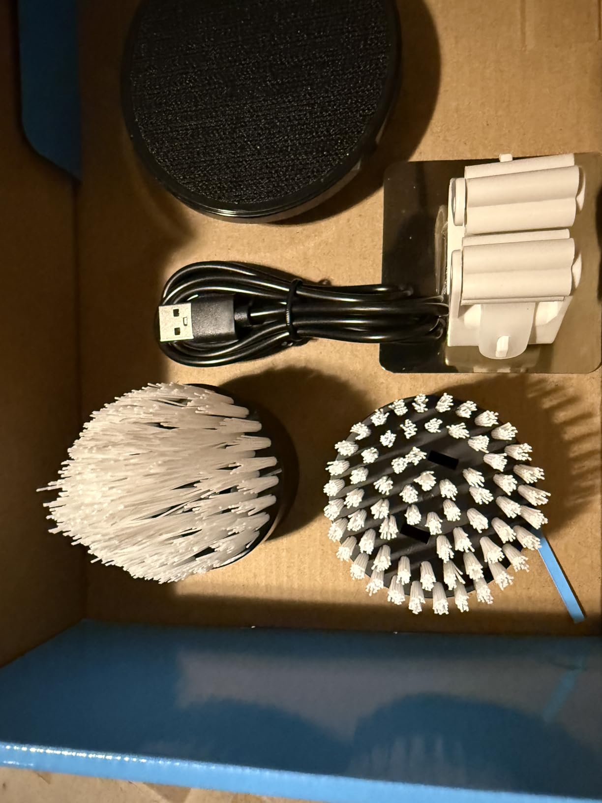 Electric Spin Scrubber Upgraded Battery with Extra-Long Runtime, IPX7 Waterproof Power Cleaner with 7 Brush Heads, 2 Speeds Adjustable Long Handle for Bathroom, Floor, Shower, Tile & Kitchen Cleaning Customer Review Electric Spin Scrubber Upgraded Battery with Extra-Long Runtime, IPX7 Waterproof Power Cleaner with 7 Brush Heads, 2 Speeds Adjustable Long Handle for Bathroom, Floor, Shower, Tile & Kitchen Cleaning - Customer Photo 2