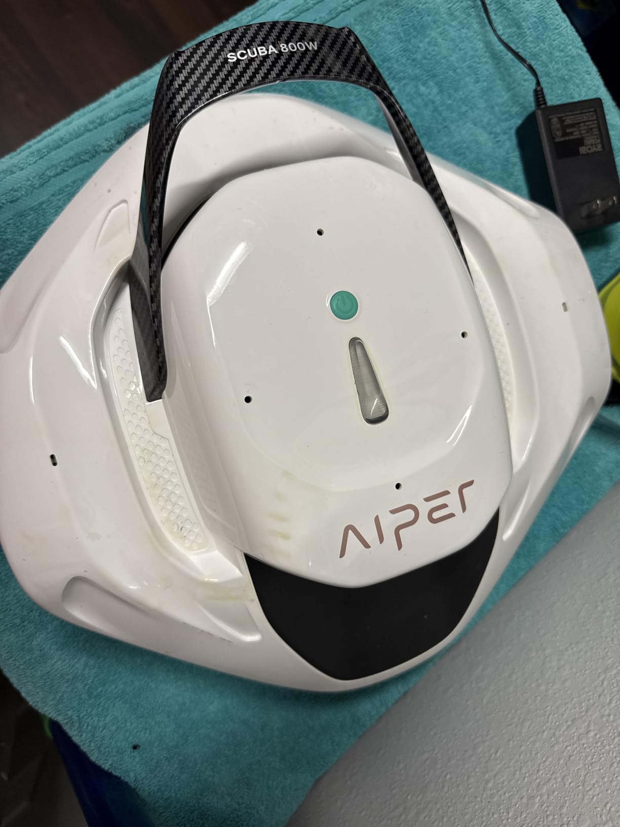 AIPER Cordless Robotic Pool Cleaner, Pool Vacuum Lasts 90 Mins, LED Indicator, Self-Parking, Ideal for Above-Ground Flat Pool up to 860 sq.ft Customer Review AIPER Cordless Robotic Pool Cleaner, Pool Vacuum Lasts 90 Mins, LED Indicator, Self-Parking, Ideal for Above-Ground Flat Pool up to 860 sq.ft - Customer Photo 2