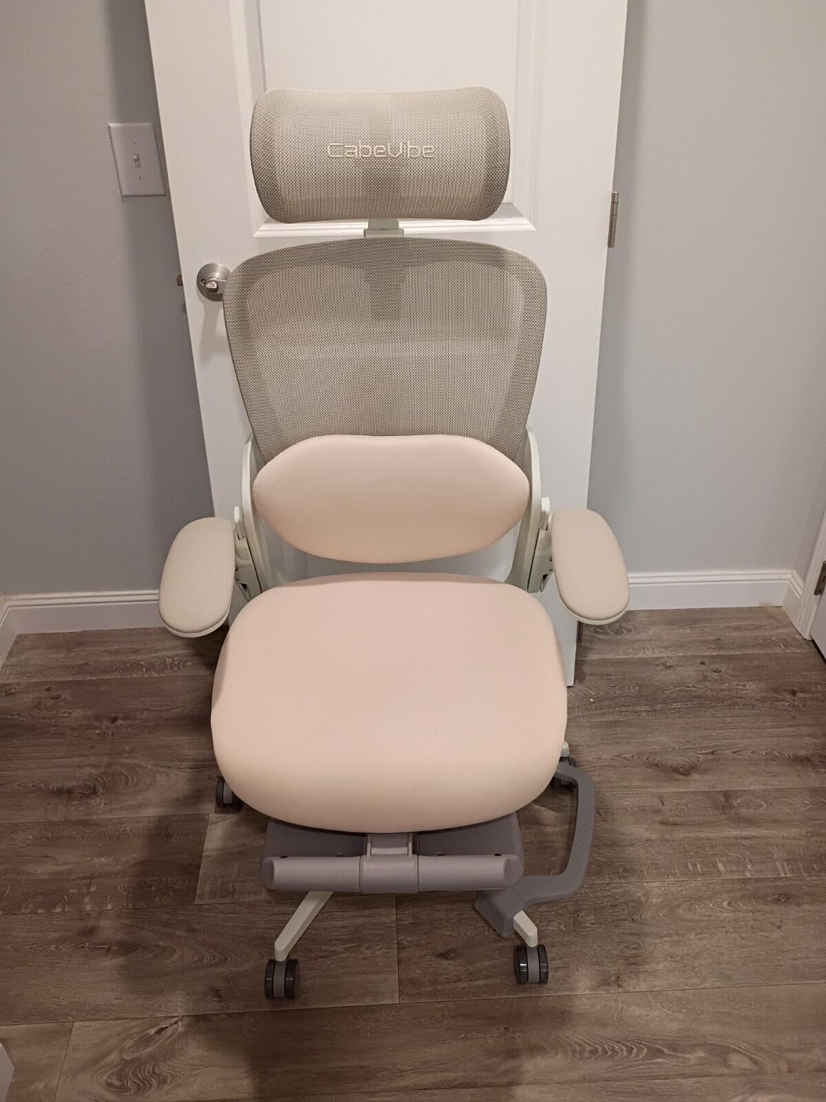 CabLady S2 Petite Ergonomic Office Chair for Women, Small Frame Desk Chair with Adjustable Lumbar, Headrest & Footrest, Space-Saving Flip-Up Armrests Customer Review CabLady S2 Petite Ergonomic Office Chair for Women, Small Frame Desk Chair with Adjustable Lumbar, Headrest & Footrest, Space-Saving Flip-Up Armrests - Customer Photo 2