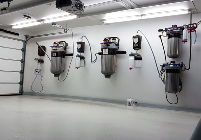 Best Air Compressor Water Separator For Painting [cy]: 8 Professional Models Tested - RosenberryRooms