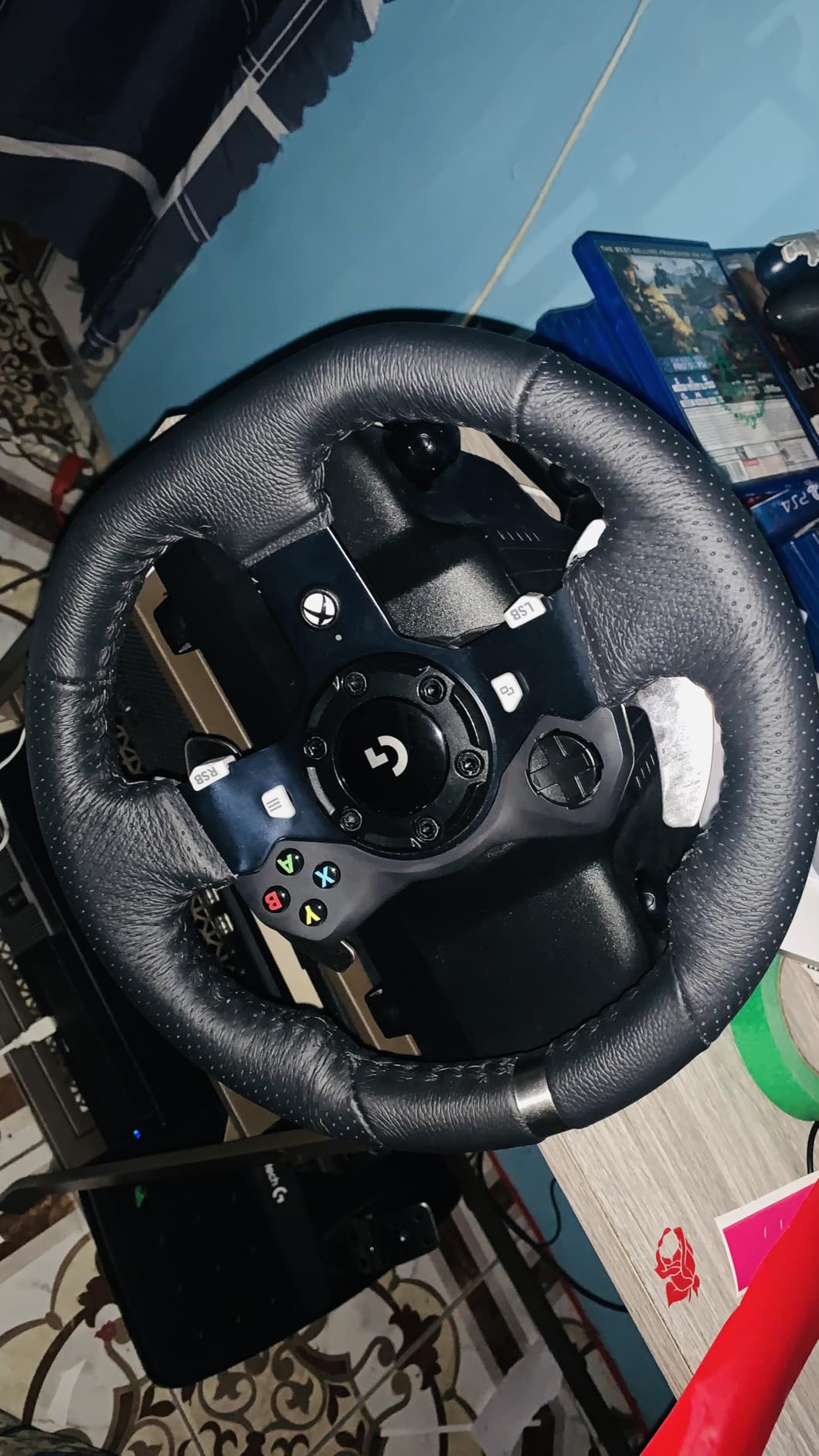 Logitech G920 Driving Force Racing Wheel and Floor Pedals, Real Force Feedback, Stainless Steel Paddle Shifters, Leather Steering Wheel Cover for Xbox Series X|S, Xbox One, PC, Mac - Black - Customer Photo 5