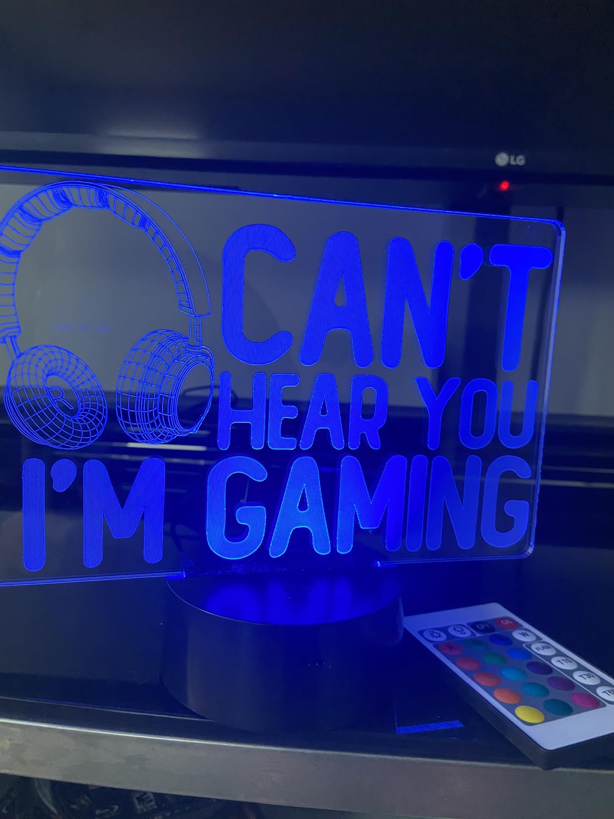 YuanDian Can't Hear You I'm Gaming Night Light, Headset Graphic Video Games Gamer Gift Funny 3D Illusion Lamp 16 Colors Changing Touch & Remote Control for Men Gamers Teenagers and Kids Customer Review YuanDian Can't Hear You I'm Gaming Night Light, Headset Graphic Video Games Gamer Gift Funny 3D Illusion Lamp 16 Colors Changing Touch & Remote Control for Men Gamers Teenagers and Kids - Customer Photo 4