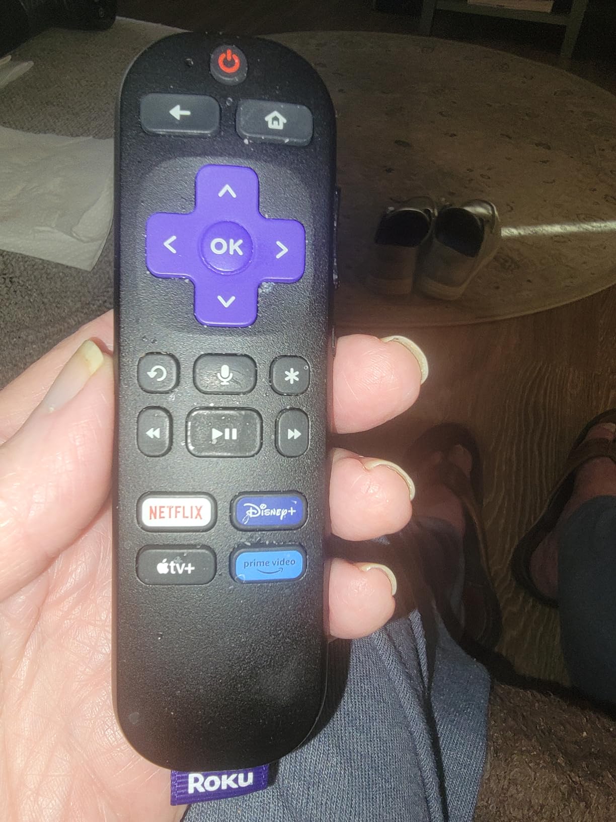 Roku Streaming Stick 4K - HDR & Dolby Vision Roku Streaming Device for TV with Voice Remote & Long-Range Wi-Fi - Free & Live TV Customer Review Roku Streaming Stick 4K - HDR & Dolby Vision Roku Streaming Device for TV with Voice Remote & Long-Range Wi-Fi - Free & Live TV - Customer Photo 1