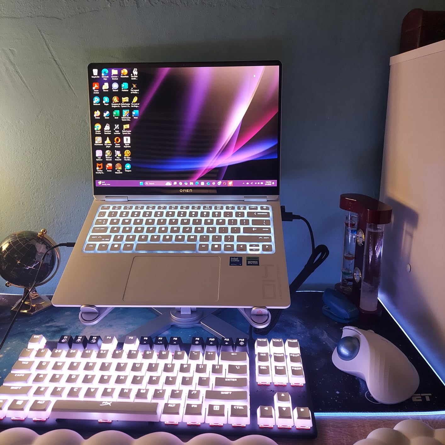 HyperX Alloy Origins 65 - Mechanical Gaming Keyboard – Compact 65% Form Factor - Linear Red Switch - Double Shot PBT Keycaps - RGB LED Backlit - NGENUITY Software Compatible,Black - Customer Photo 3