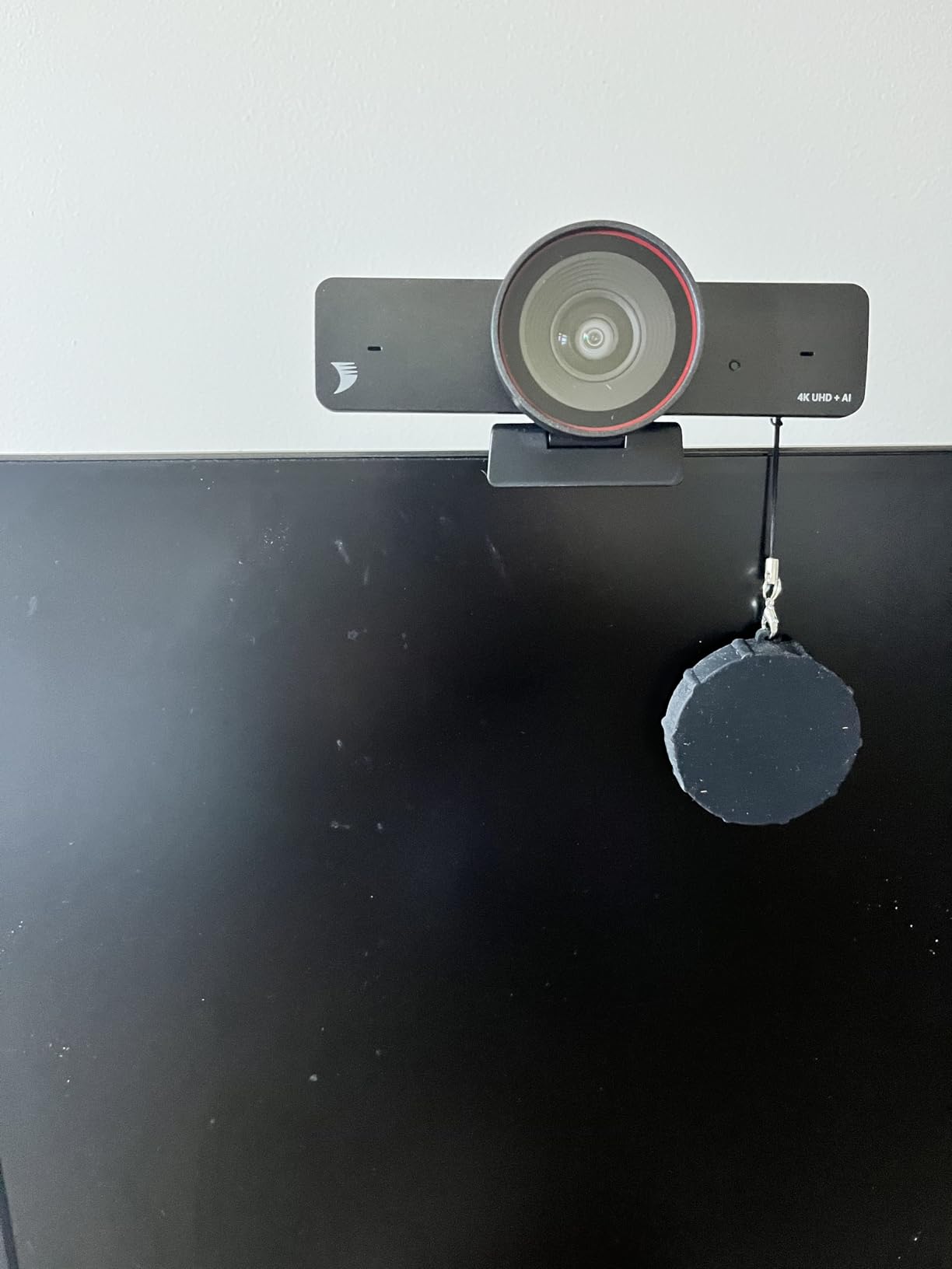 WYRESTORM 4K Webcam with AI Tracking, 120° FOV Wide Angle, Auto Framing, 90fps, 8X Digital Zoom, Dual AI Noise-canceling Mics, Video Conference Room Camera, Zoom Certified, Works for Microsoft Teams Customer Review WYRESTORM 4K Webcam with AI Tracking, 120° FOV Wide Angle, Auto Framing, 90fps, 8X Digital Zoom, Dual AI Noise-canceling Mics, Video Conference Room Camera, Zoom Certified, Works for Microsoft Teams - Customer Photo 3