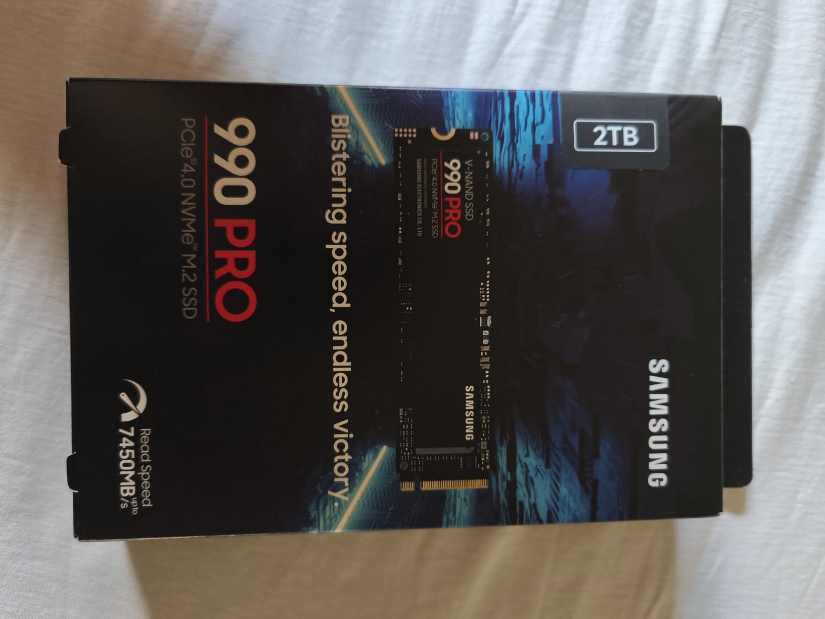 SAMSUNG 990 PRO SSD 1TB PCIe 4.0 M.2 2280 Internal Solid State Hard Drive, Seq. Read Speeds Up to 7,450 MB/s for High End Computing, Gaming, and Heavy Duty Workstations, MZ-V9P1T0B/AM - Customer Photo 1