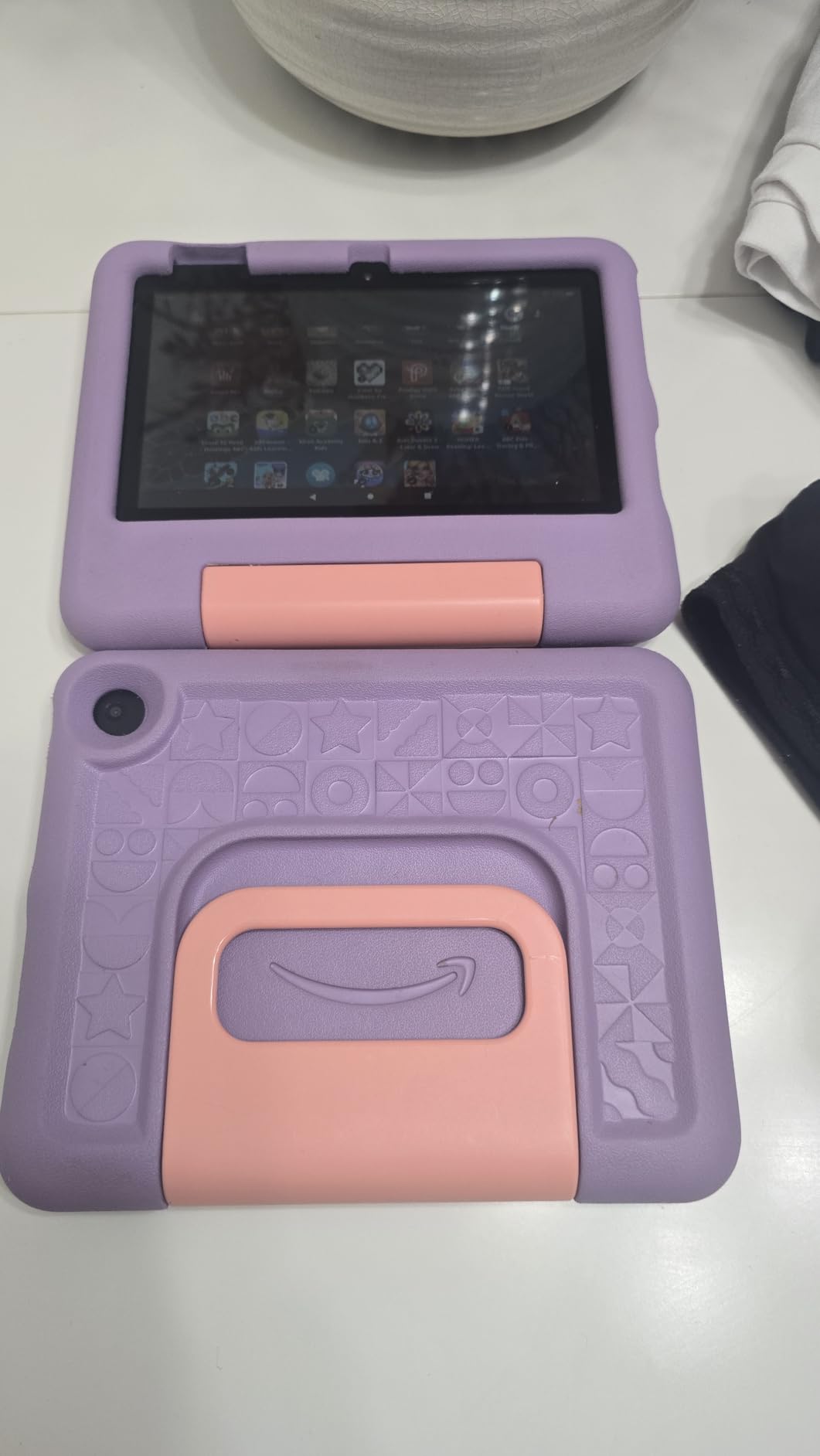 Amazon Fire 7 Kids tablet, ages 3-7. Top-selling 7