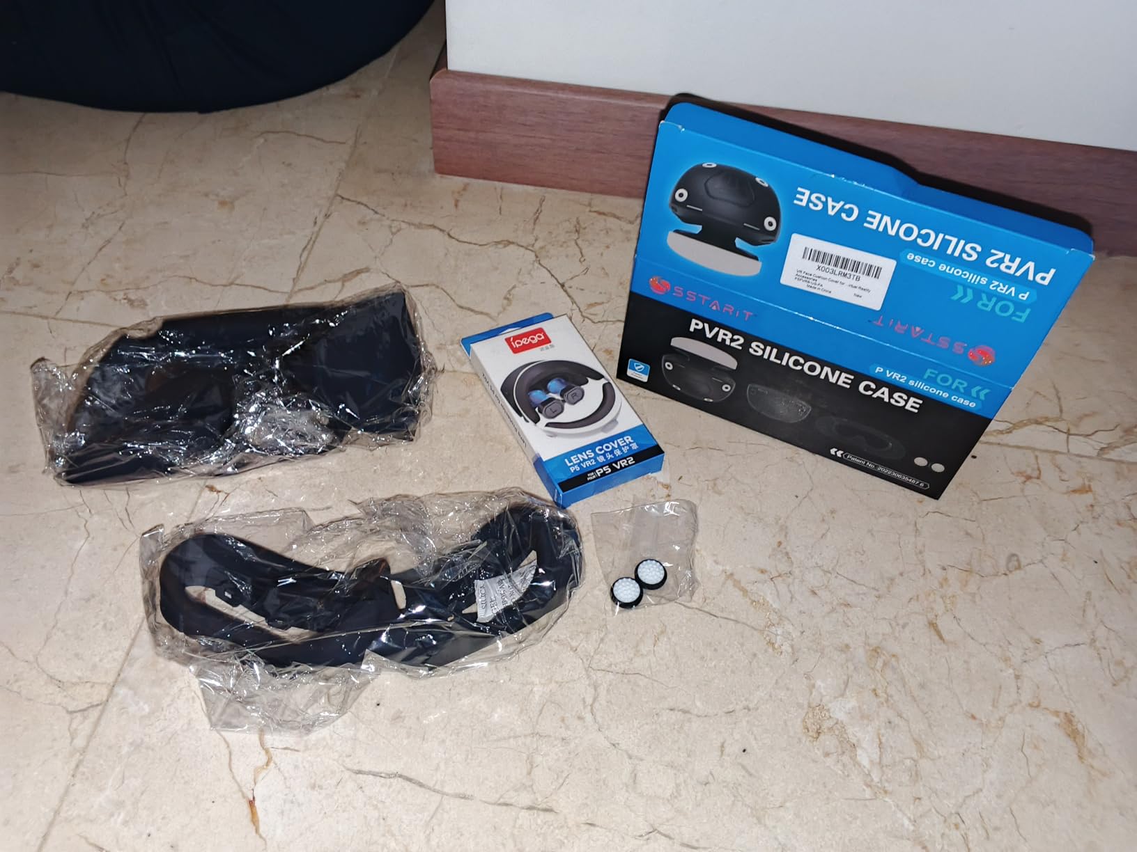 VR Protector Set for PlayStation VR2: Silicone PSVR2 Headset & Face Cushion Cover, Lens Dust Cover & 2 Pack Controller Thumb Grips for PS5 VR Vita Accessories - Sweatproof & Washable Customer Review VR Protector Set for PlayStation VR2: Silicone PSVR2 Headset & Face Cushion Cover, Lens Dust Cover & 2 Pack Controller Thumb Grips for PS5 VR Vita Accessories - Sweatproof & Washable - Customer Photo 1