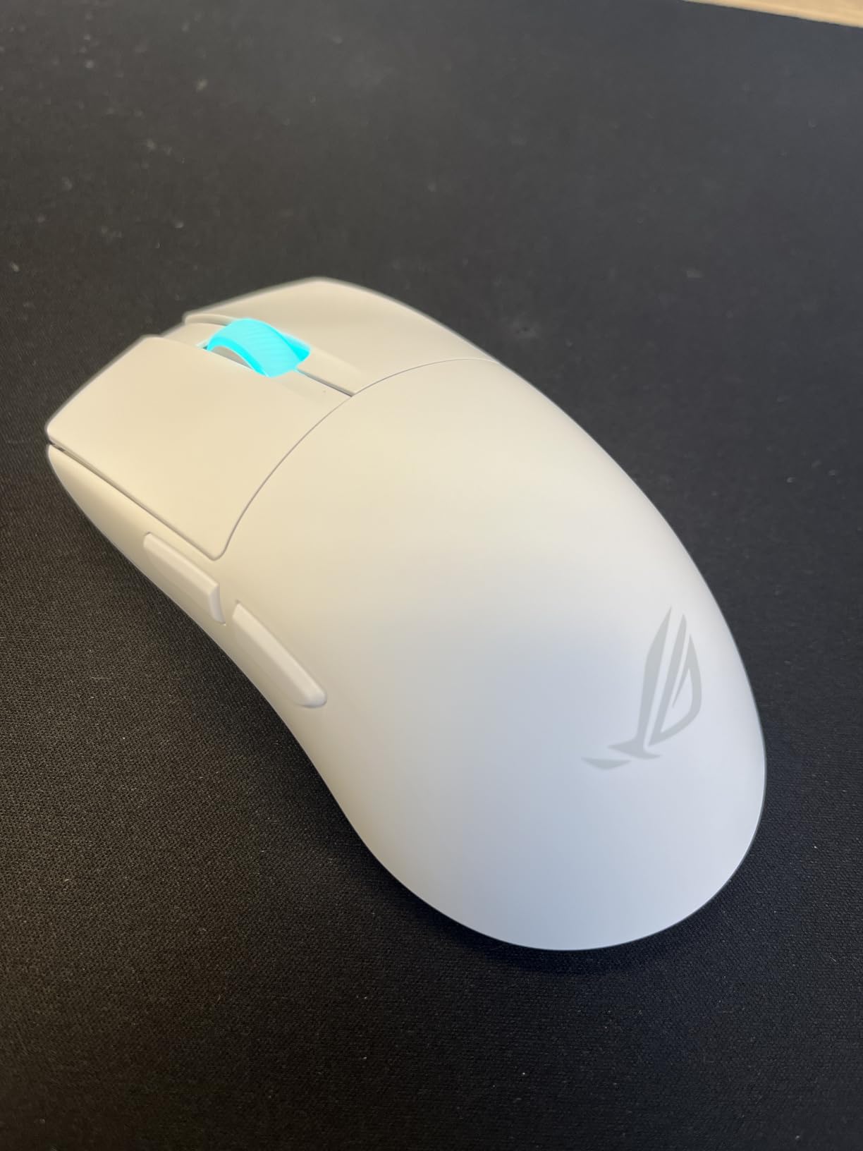 ASUS ROG Harpe Ace Aim Lab Wireless Esports Gaming Mouse – Aim Lab Settings Optimizer, Pro-Tested, Right-Handed, 54g Lightweight, Tri-Mode Connectivity, 36K DPI, 90Hr Battery, PC/Mac Support - Black - Customer Photo 2