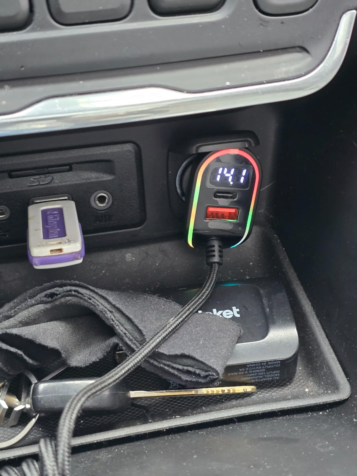 Super Fast Samsung Galaxy Car Charger, LISEN USB C 96W Super Fast Car Charger PD& QC3.0 Car Phone Charger Adapter for iPhone 15 Pro Max Plus, Samsung Galaxy S25 Ultra Plus S24/S23/S22, Android, iPad Pro - Customer Photo 1
