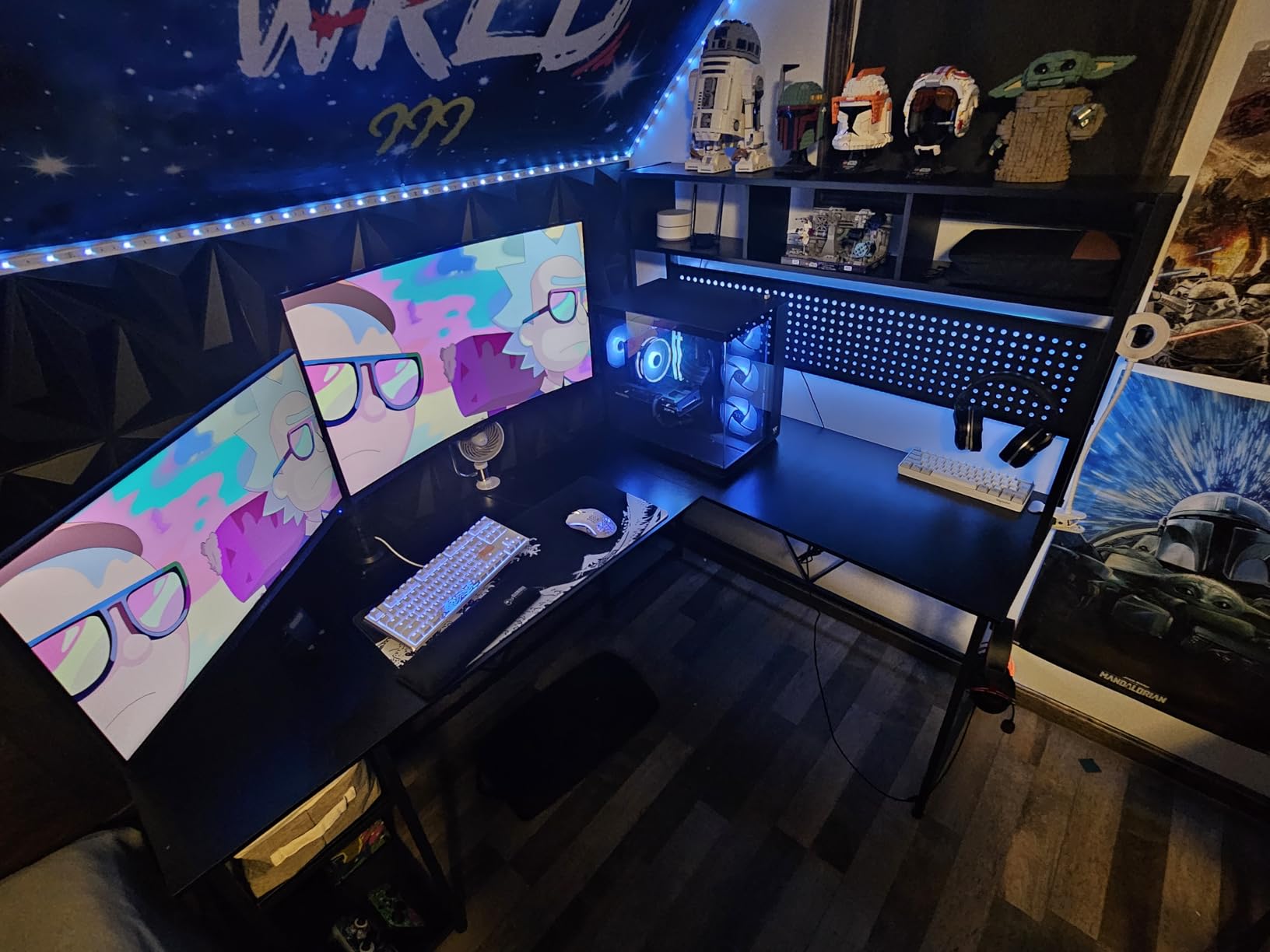 SEDETA L Shaped Gaming Desk, Reversible Computer Desk with Power Outlet and Pegboard, Gaming Desk with Led Lights, Keyboard Tray and Storage Bag for Home Office, Black - Customer Photo 1