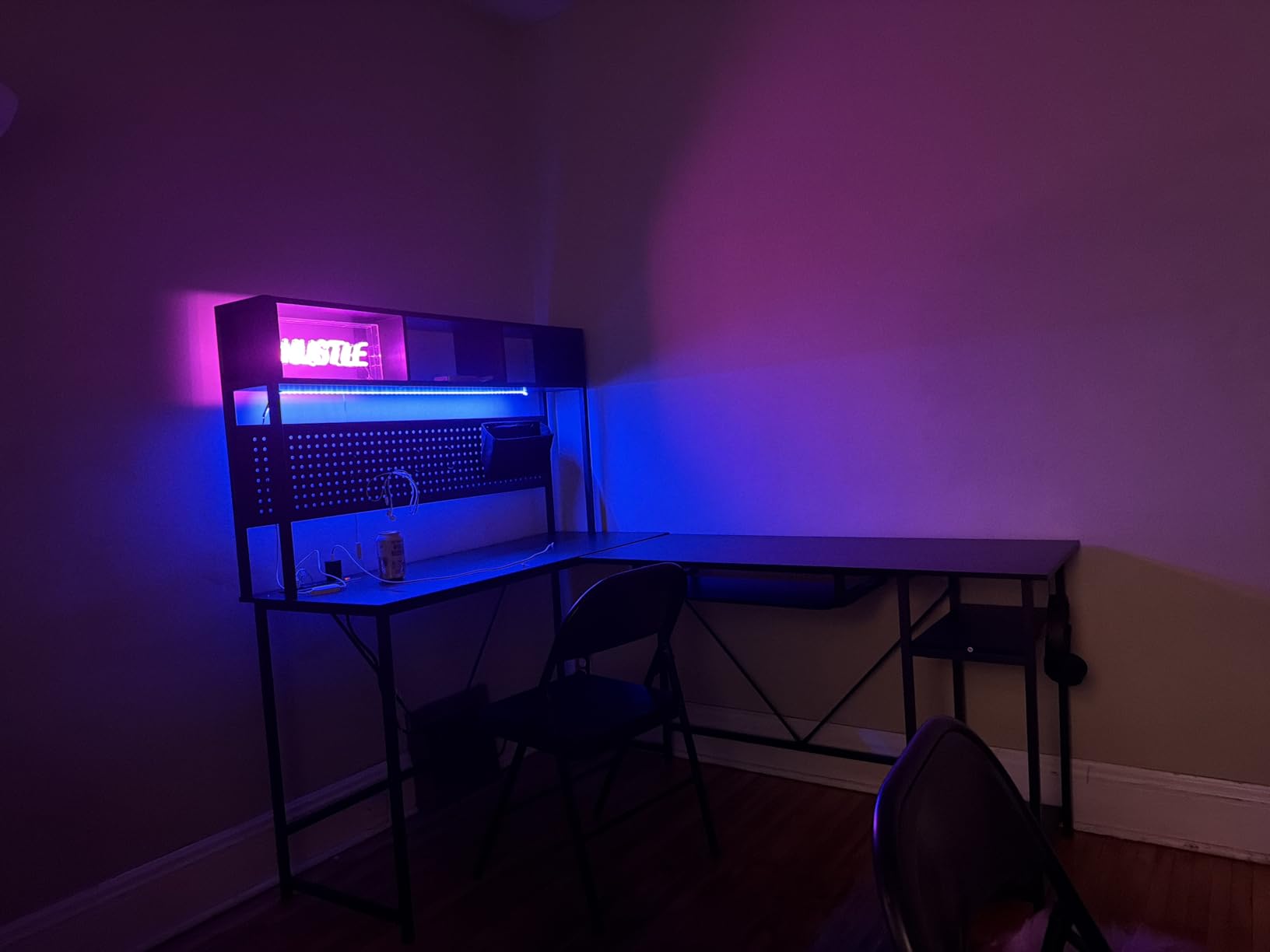 SEDETA L Shaped Gaming Desk, Reversible Computer Desk with Power Outlet and Pegboard, Gaming Desk with Led Lights, Keyboard Tray and Storage Bag for Home Office, Black - Customer Photo 3