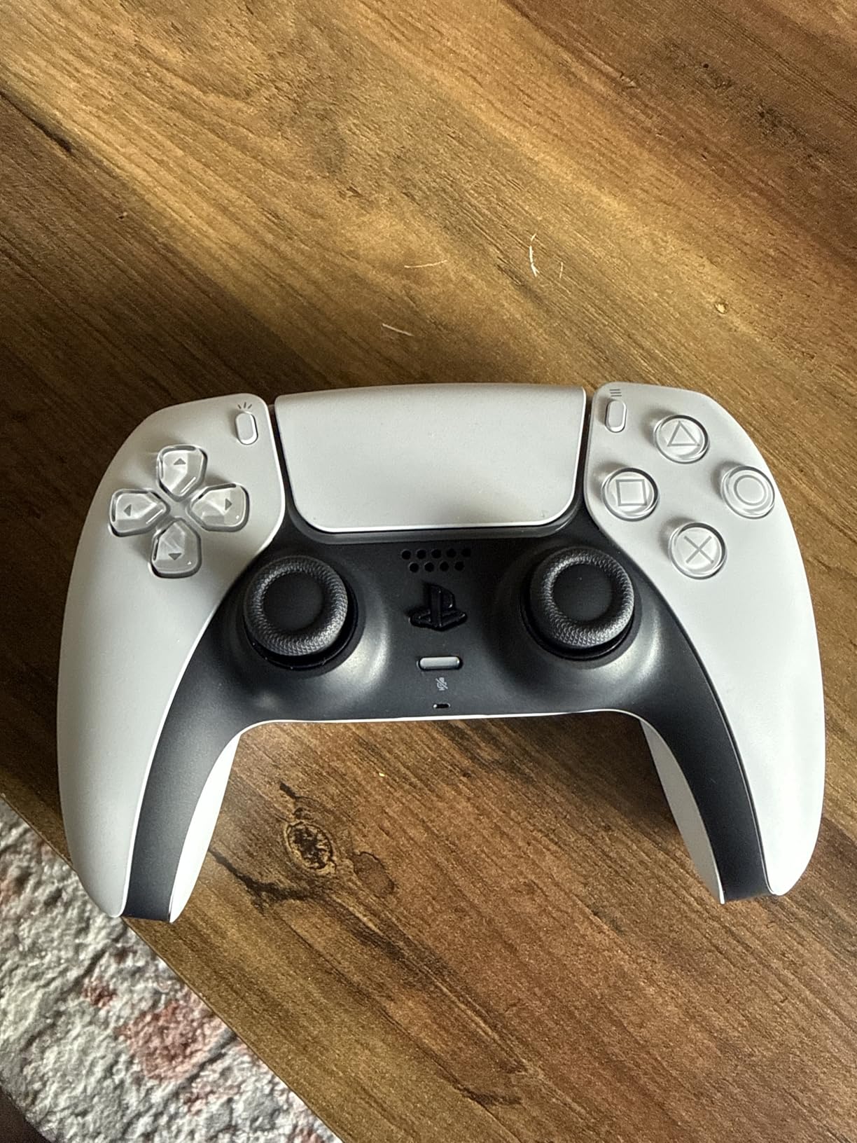 PlayStation DualSense Wireless Controller - Volcanic Red Customer Review PlayStation DualSense Wireless Controller - Volcanic Red - Customer Photo 1